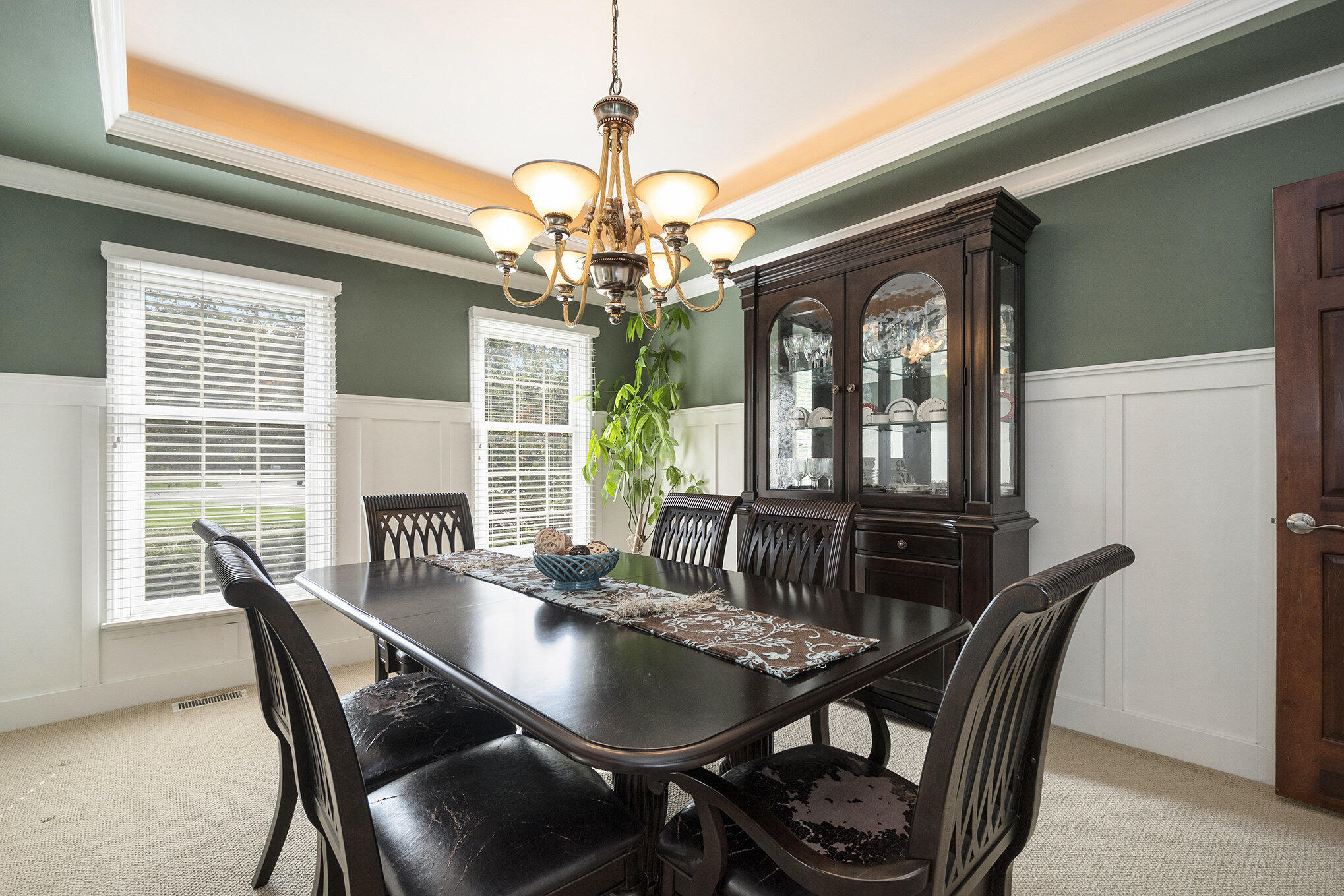 1610 Flowers Mill Drive NE Grand Rapids MI 49525