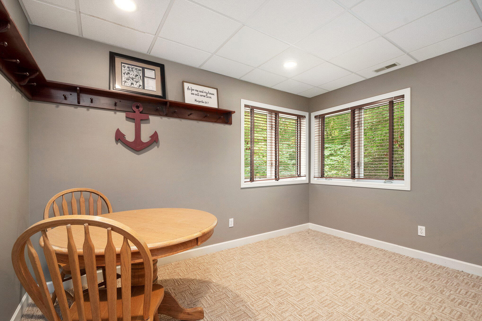 1610 Flowers Mill Drive NE Grand Rapids MI 49525