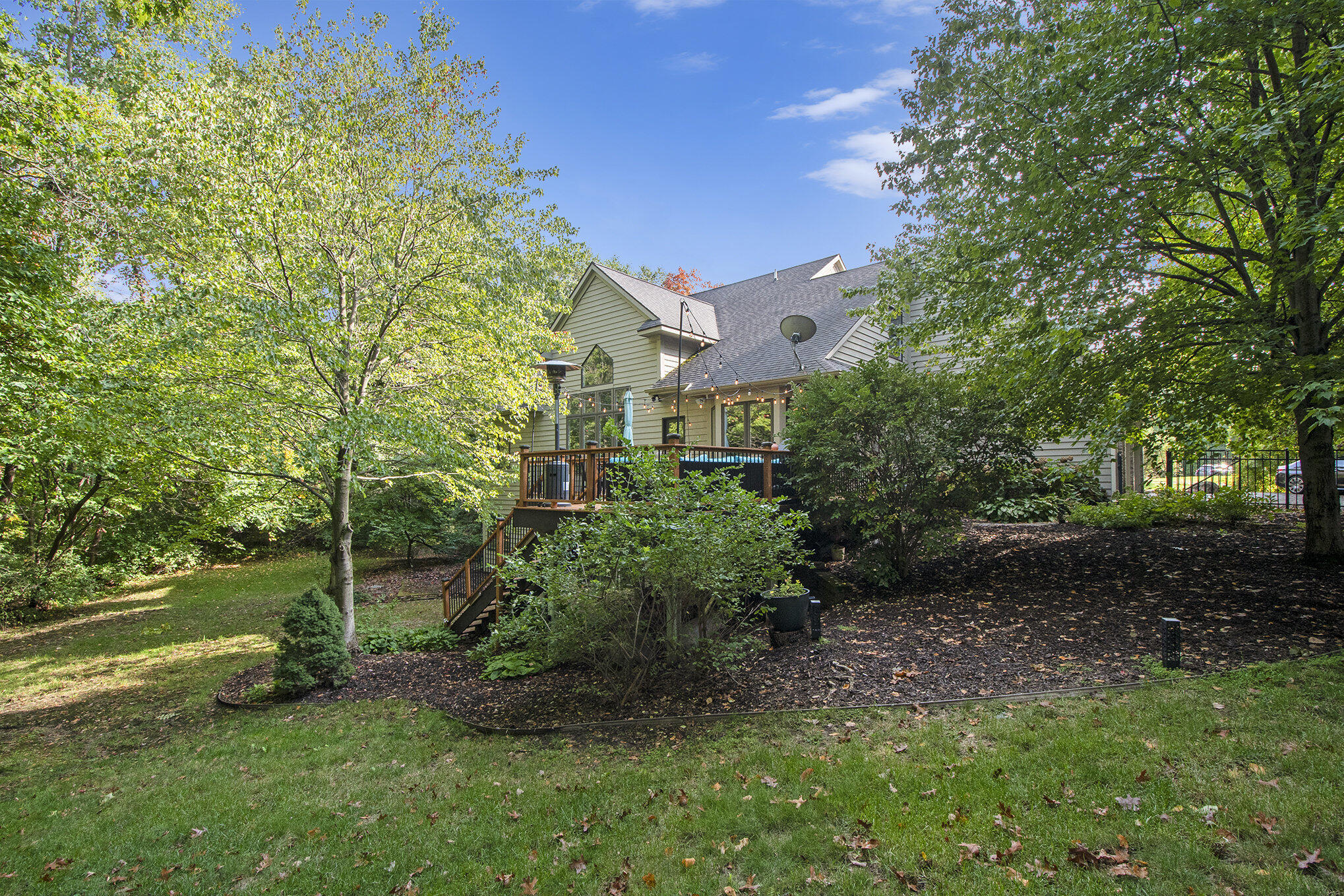 1610 Flowers Mill Drive NE Grand Rapids MI 49525