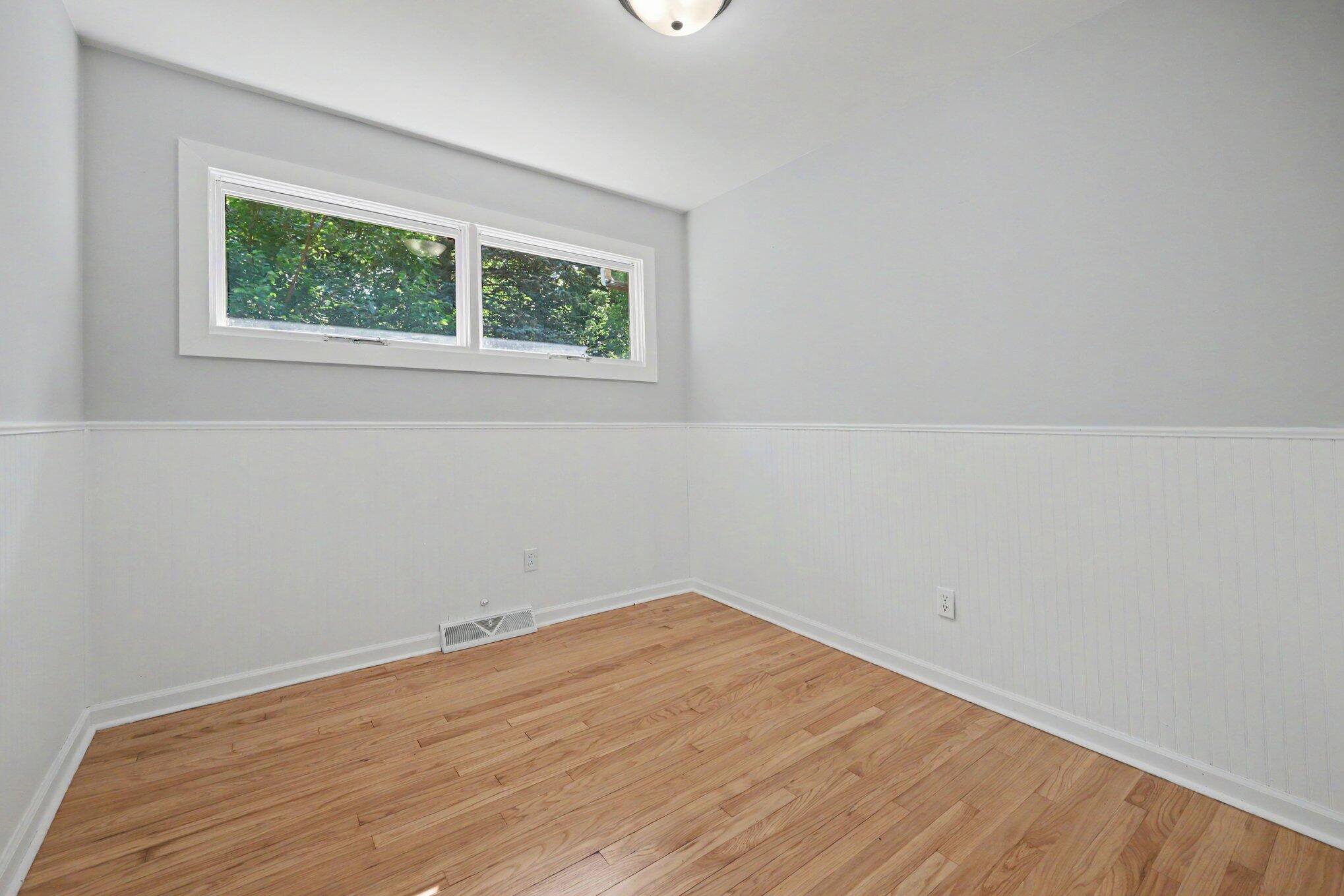2639 Rockhill Drive NE Grand Rapids MI 49525