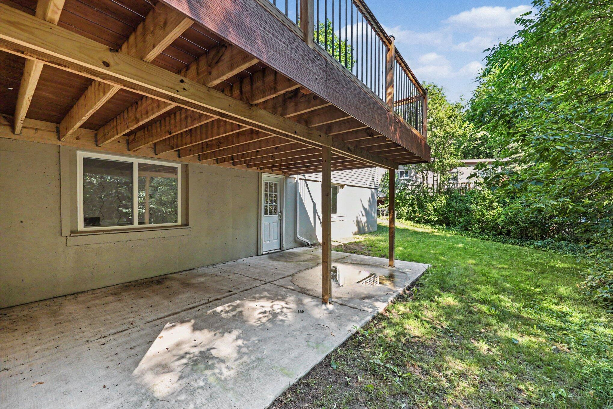 2639 Rockhill Drive NE Grand Rapids MI 49525