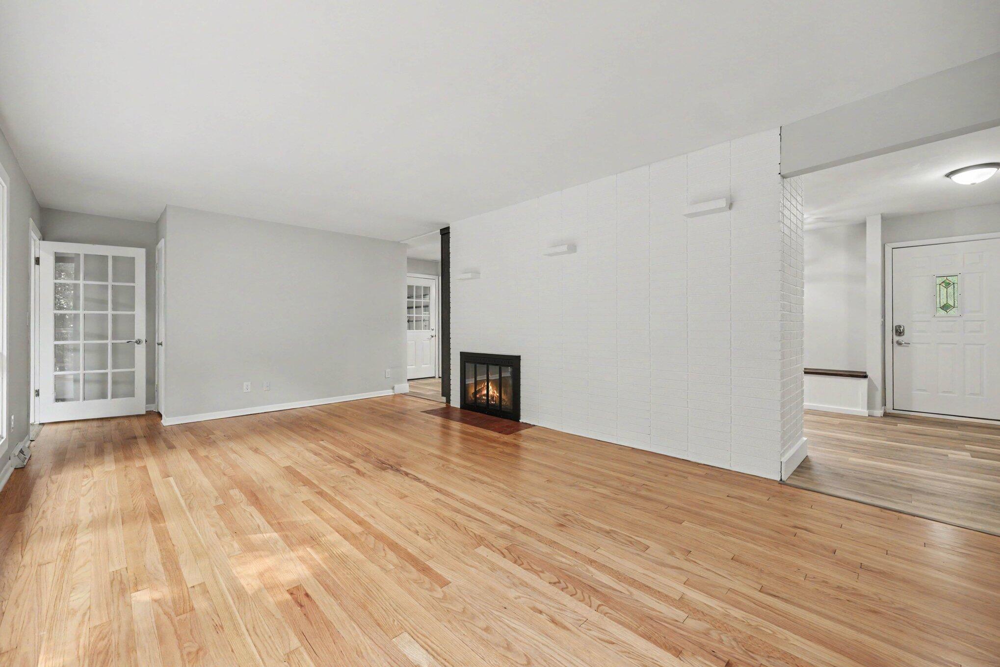 2639 Rockhill Drive NE Grand Rapids MI 49525