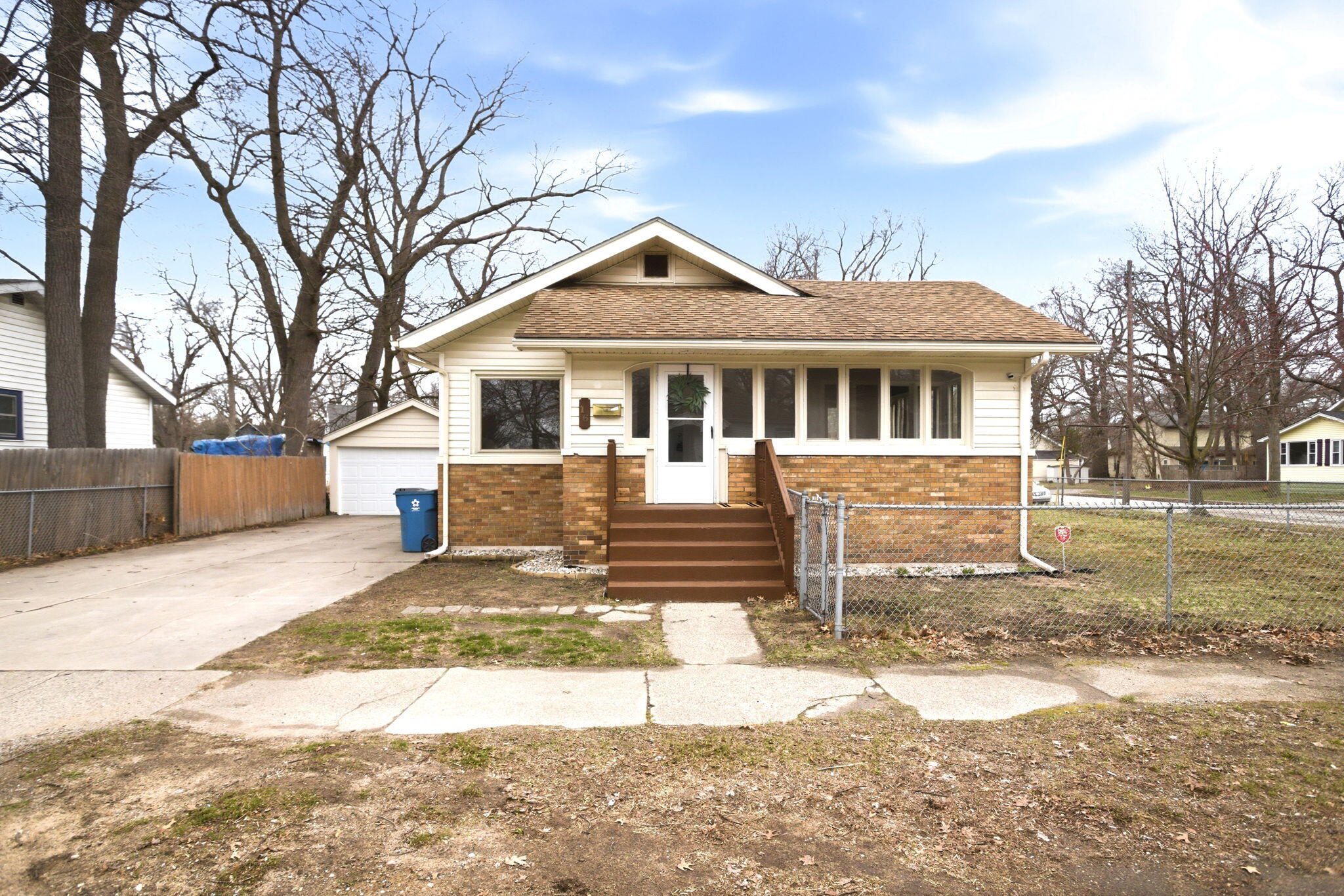 16 E Cleveland Avenue Muskegon MI 49444