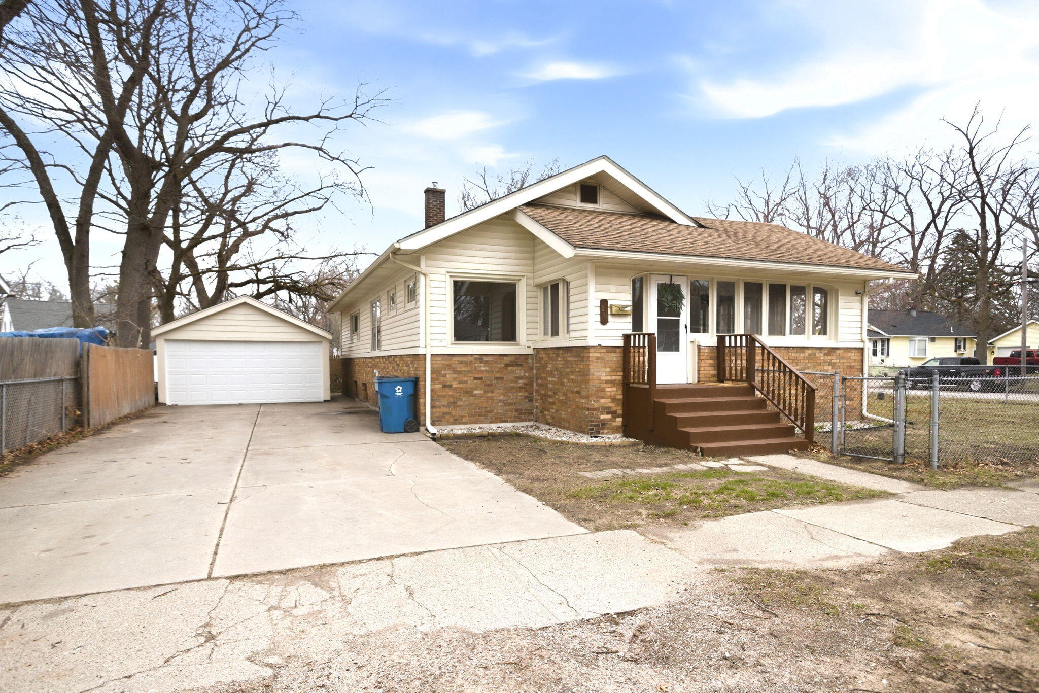 16 E Cleveland Avenue Muskegon MI 49444