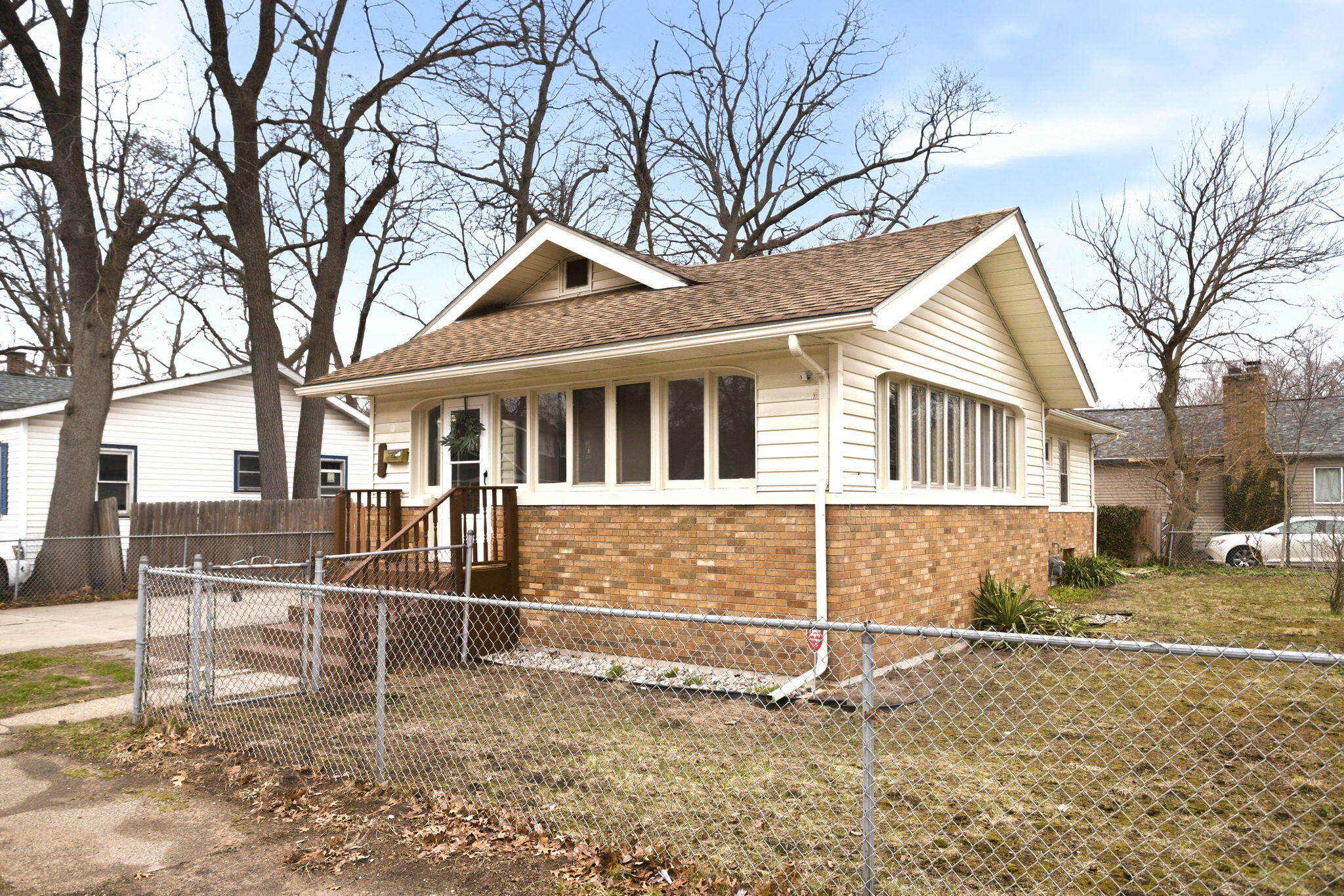 16 E Cleveland Avenue Muskegon MI 49444