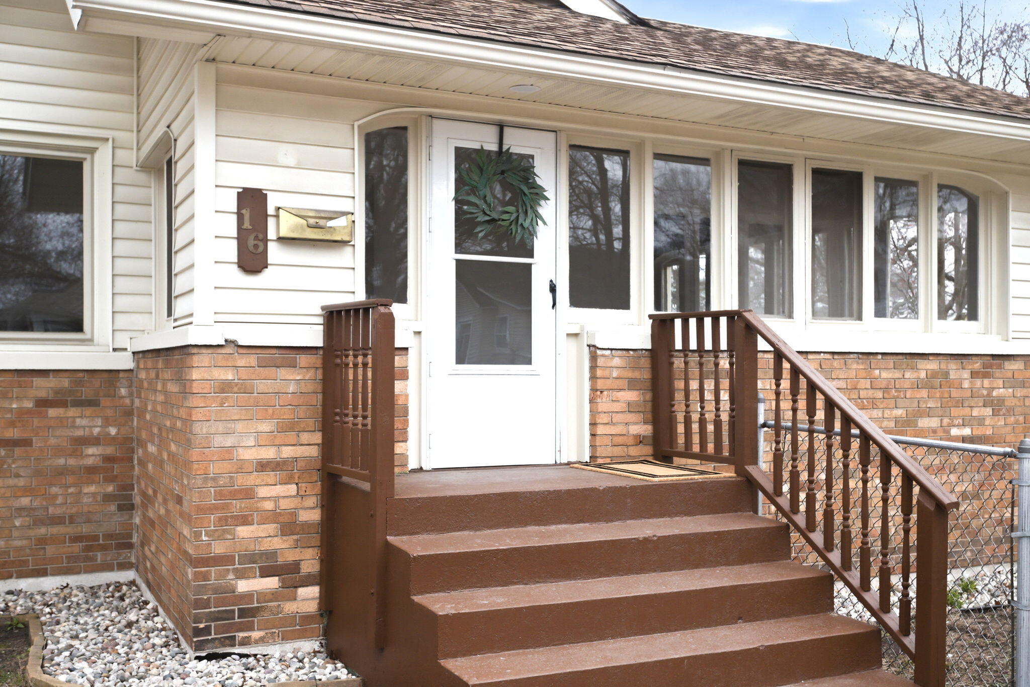 16 E Cleveland Avenue Muskegon MI 49444
