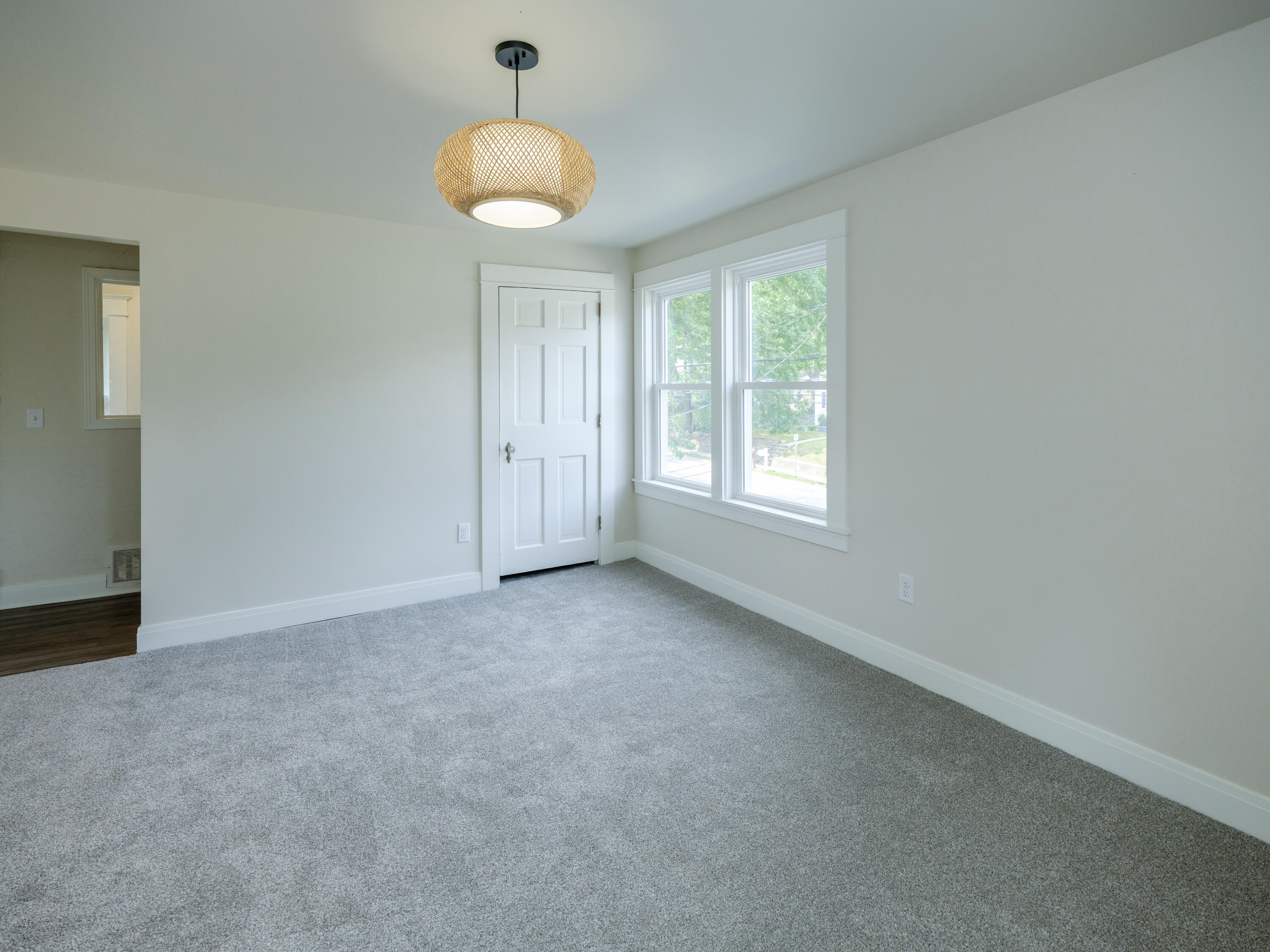 3707 S Burdick Street Kalamazoo MI 49001