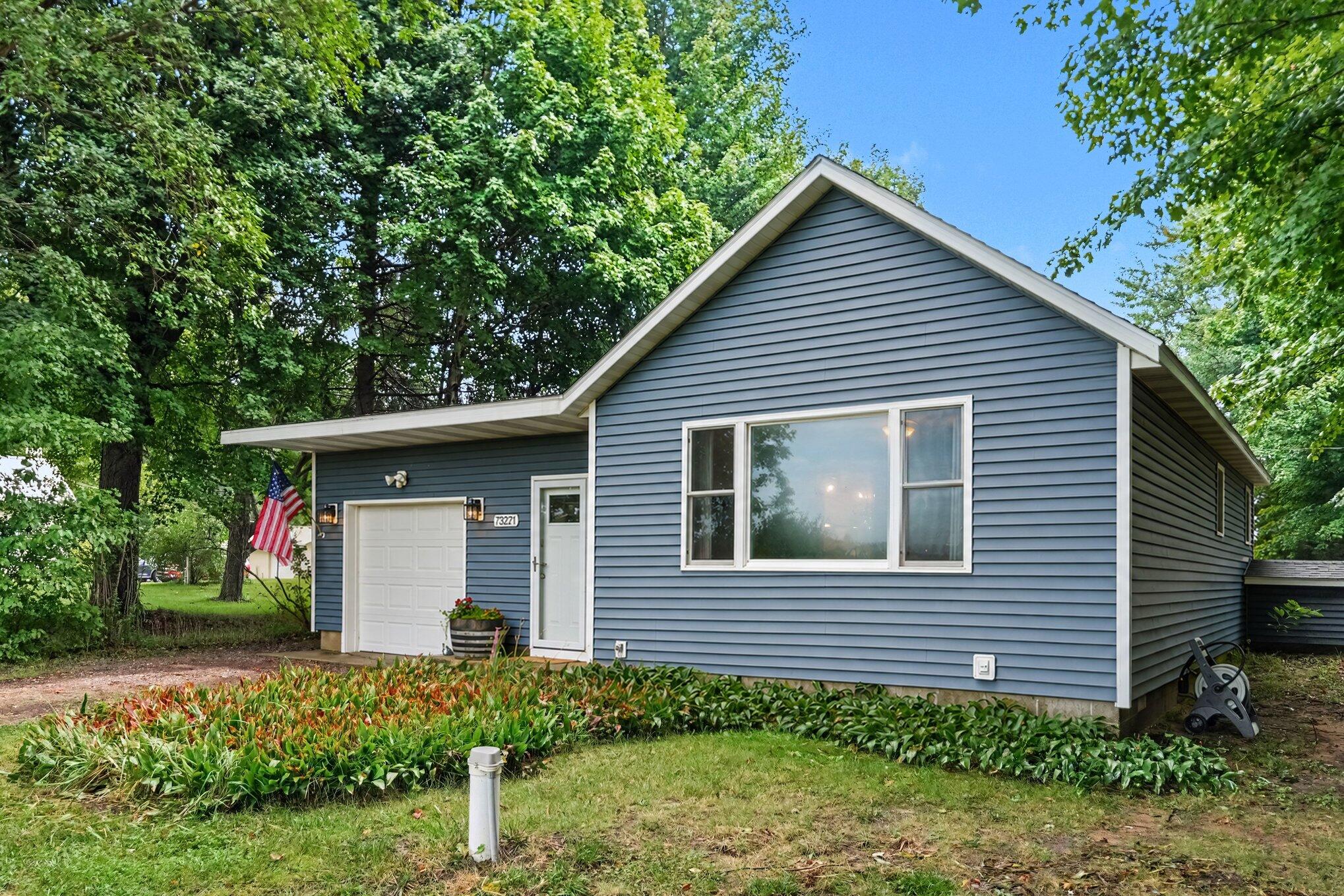 73271 County Road 380 South Haven MI 49090