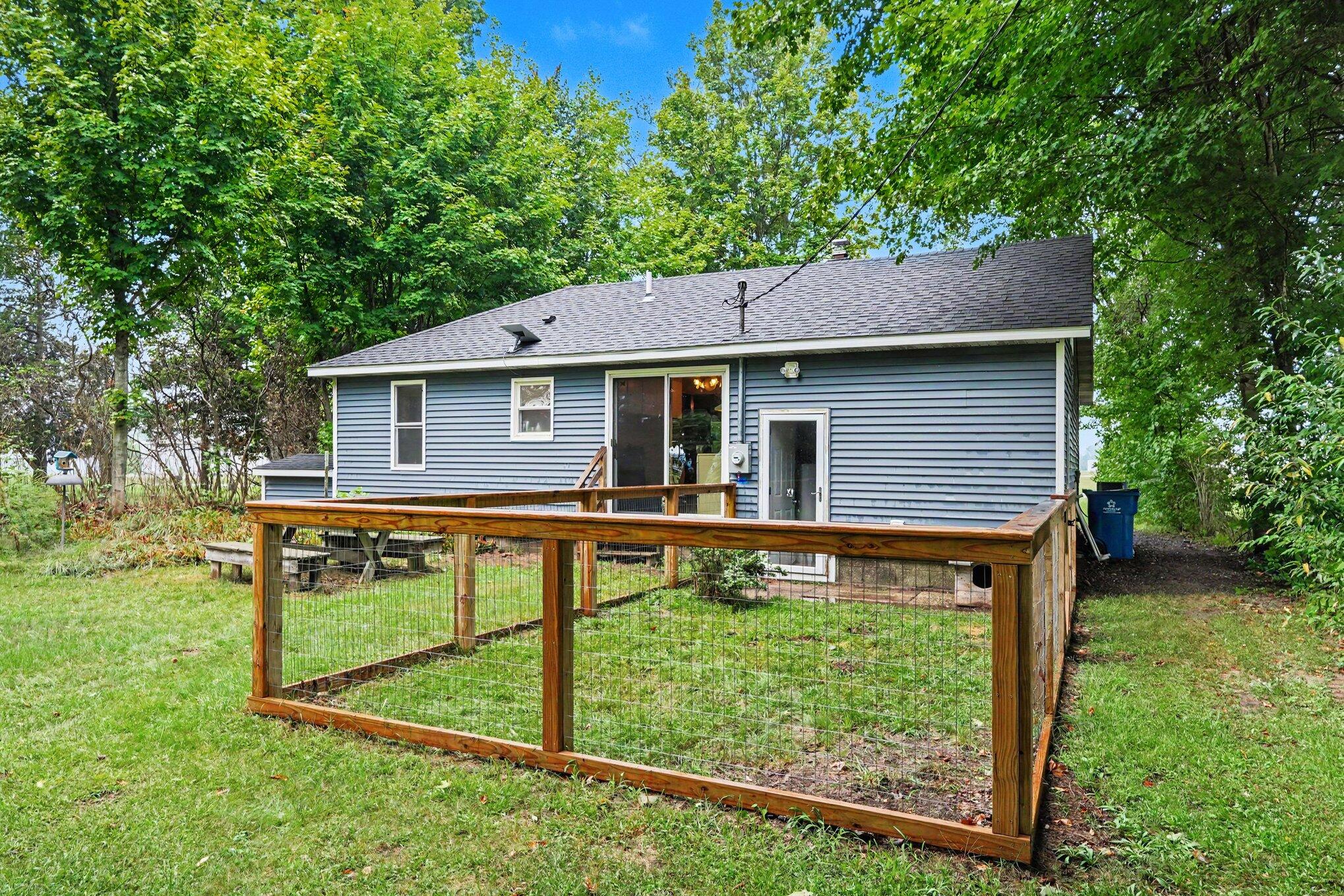73271 County Road 380 South Haven MI 49090