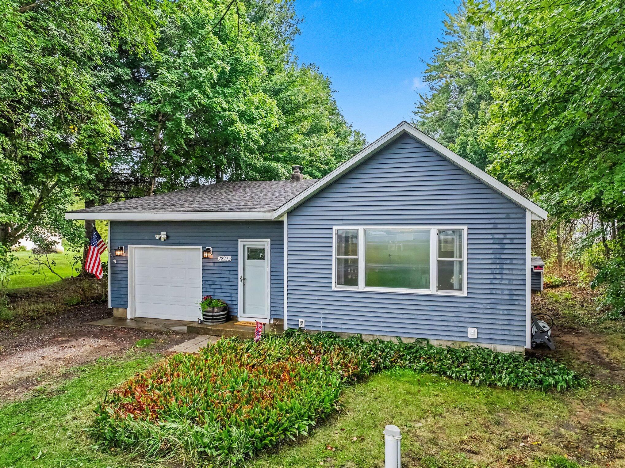 73271 County Road 380 South Haven MI 49090