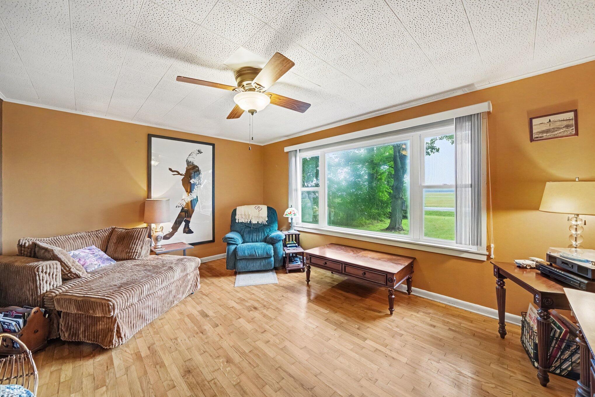 73271 County Road 380 South Haven MI 49090