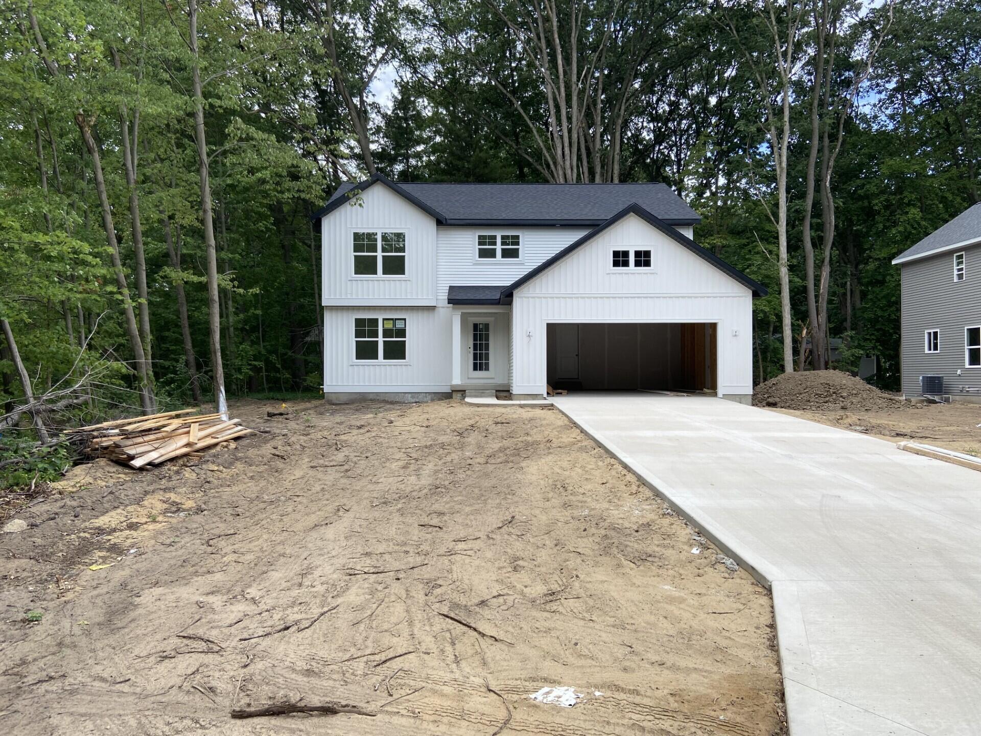 32 Manley Avenue Holland MI 49424