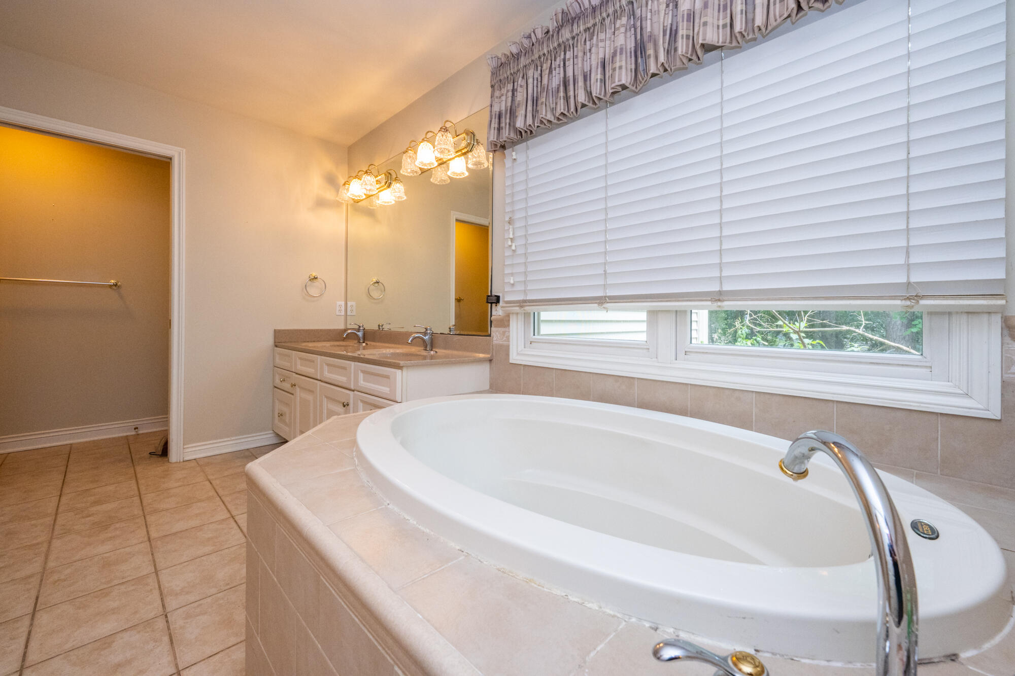 5789 Rolling Pines Court Kalamazoo MI 49009