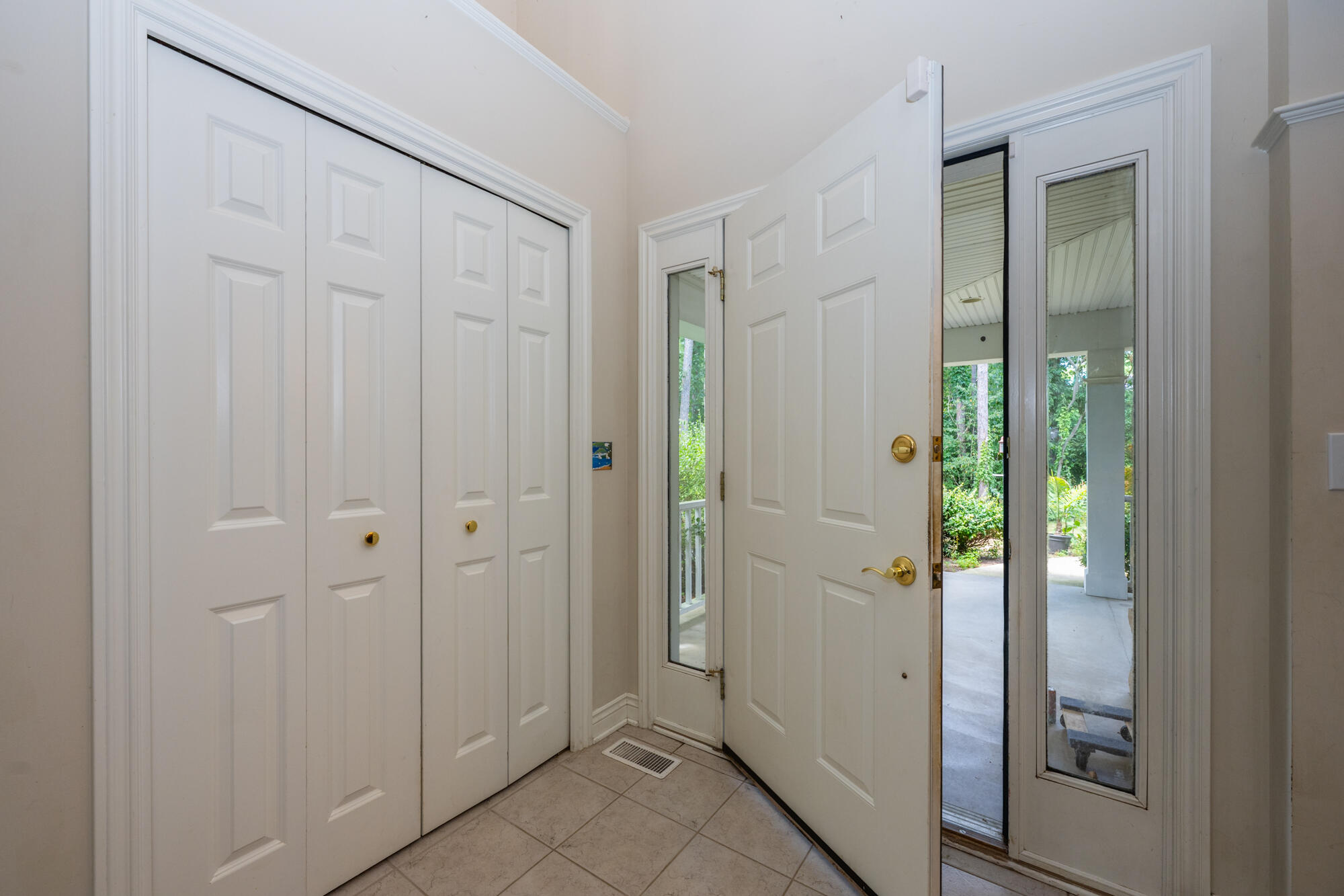 5789 Rolling Pines Court Kalamazoo MI 49009