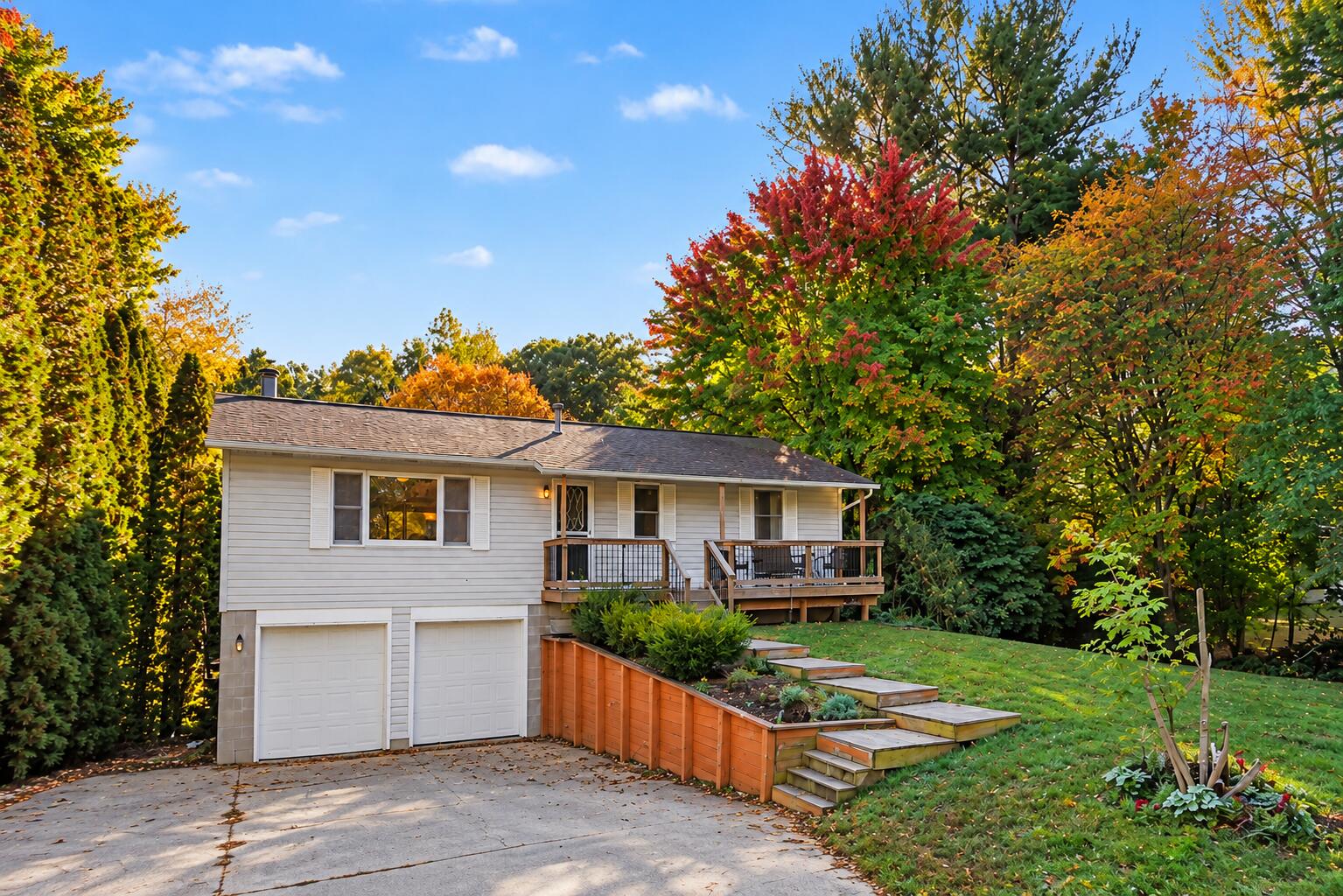 14734 160th Avenue Grand Haven MI 49417