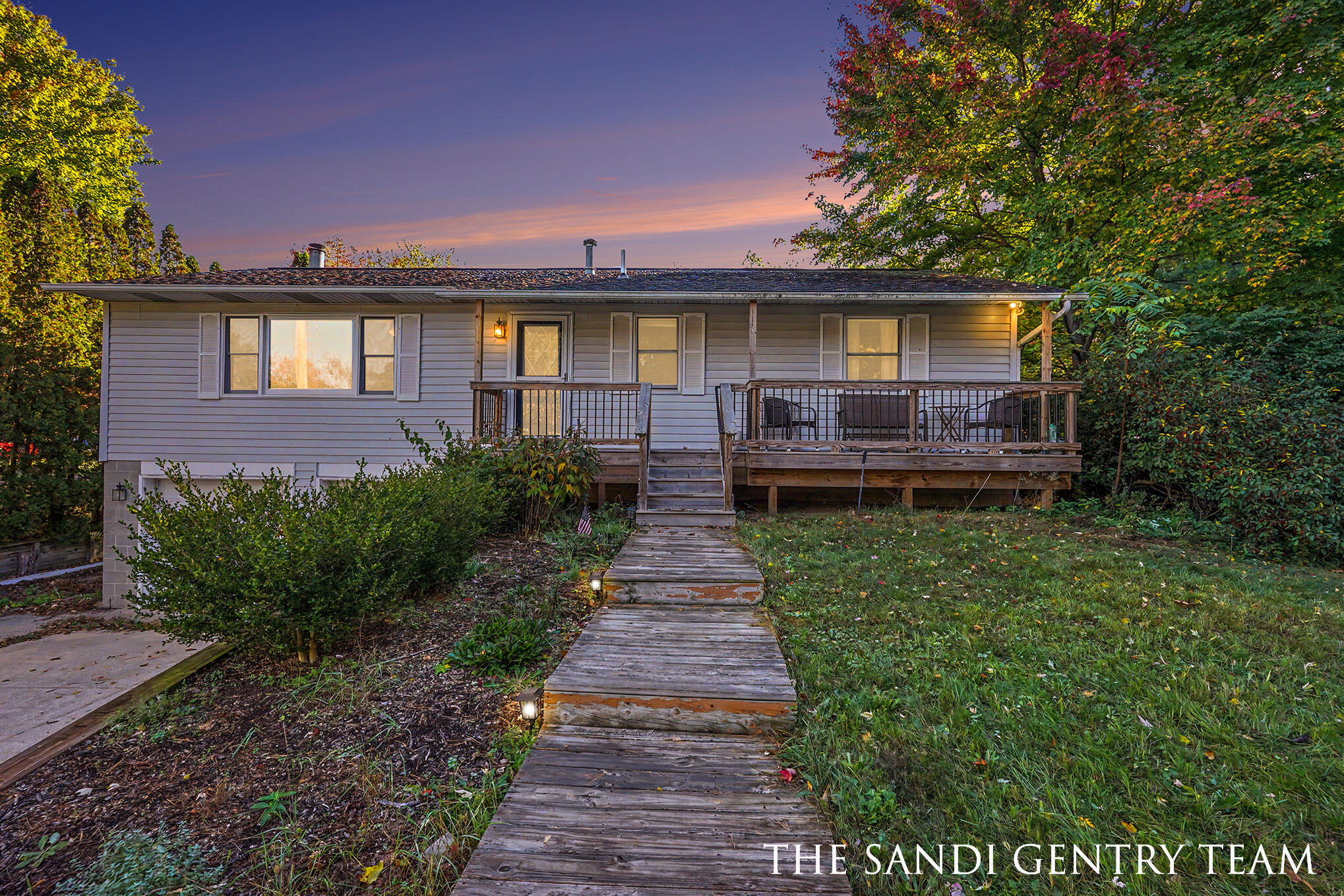 14734 160th Avenue Grand Haven MI 49417