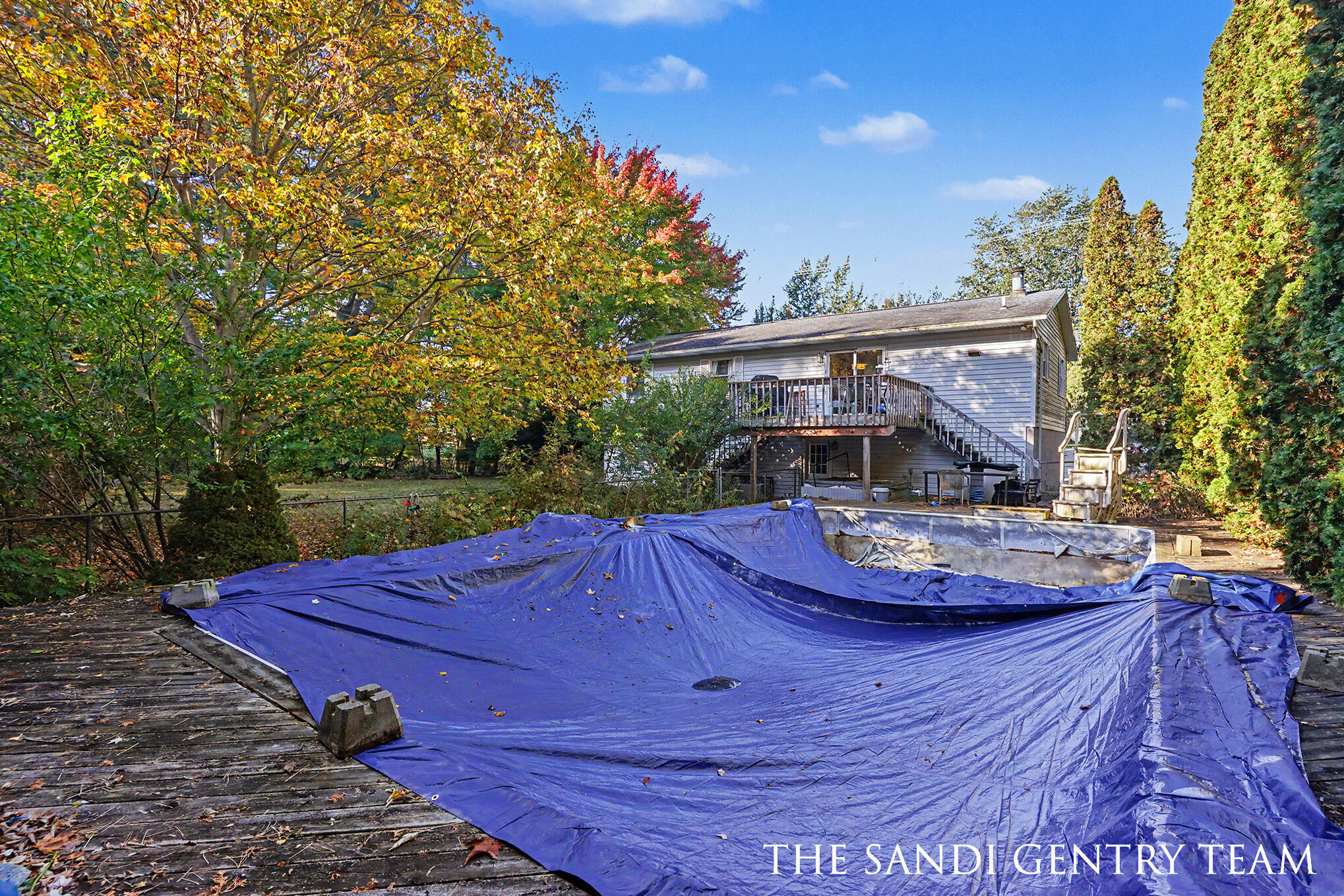 14734 160th Avenue Grand Haven MI 49417