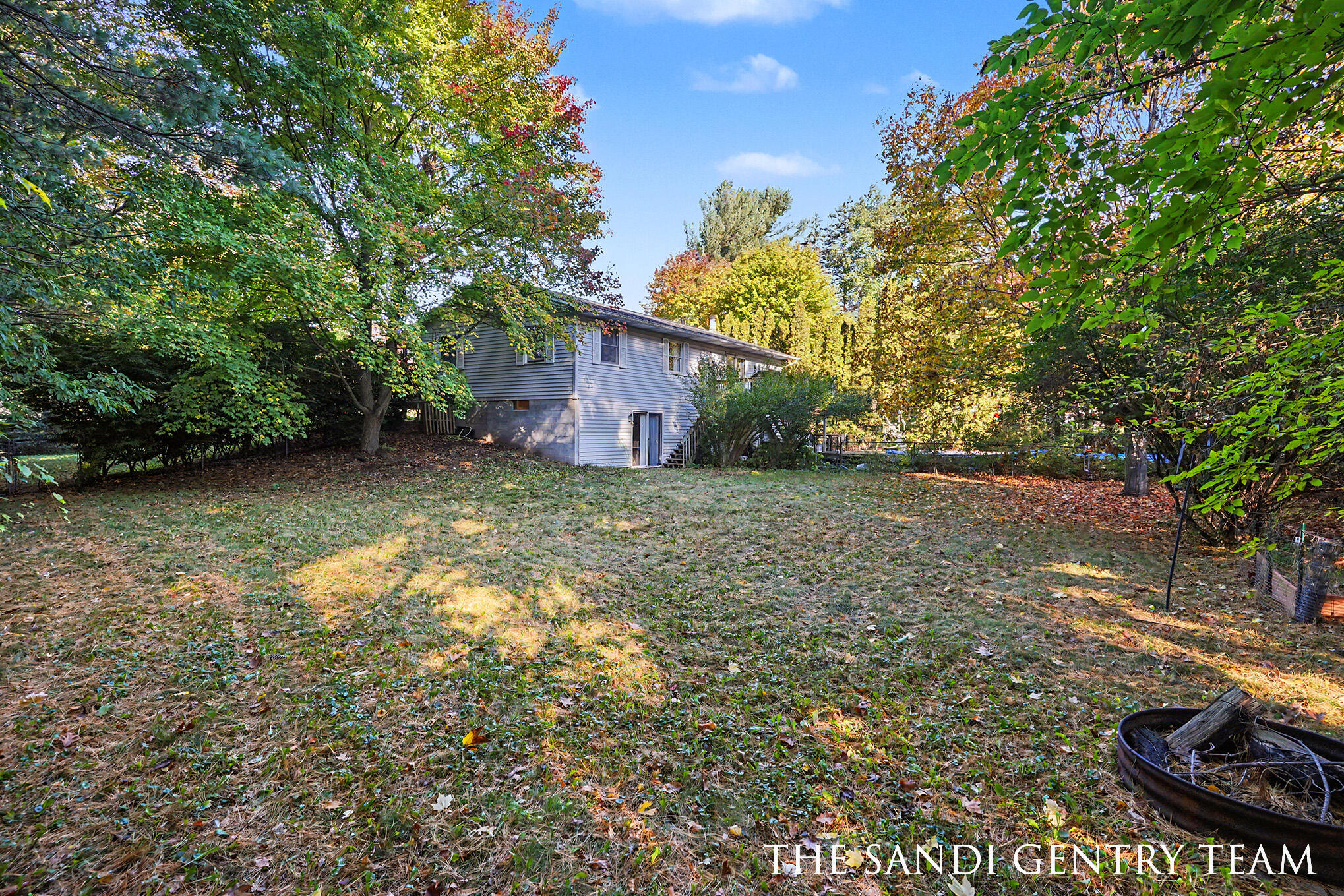 14734 160th Avenue Grand Haven MI 49417
