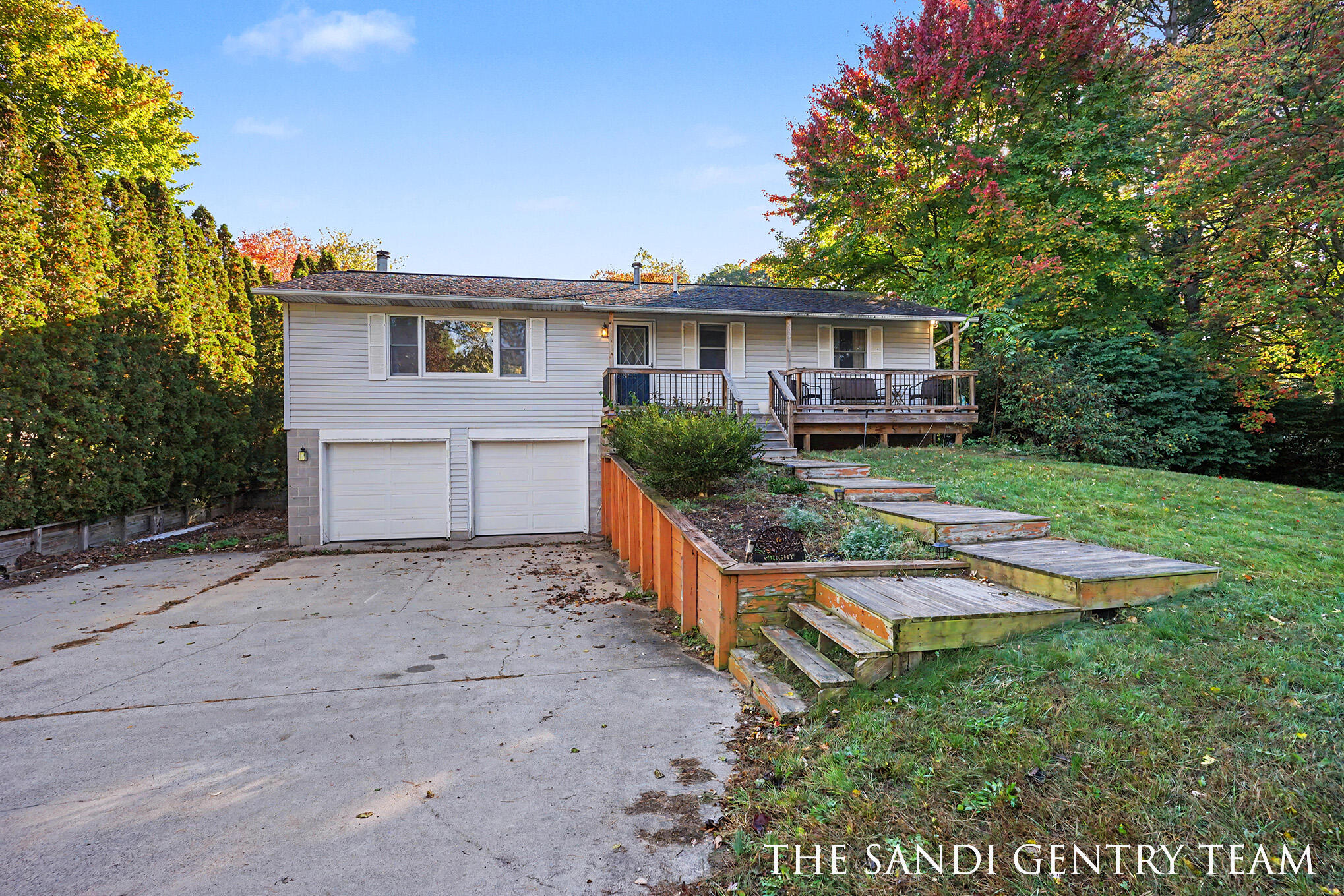14734 160th Avenue Grand Haven MI 49417