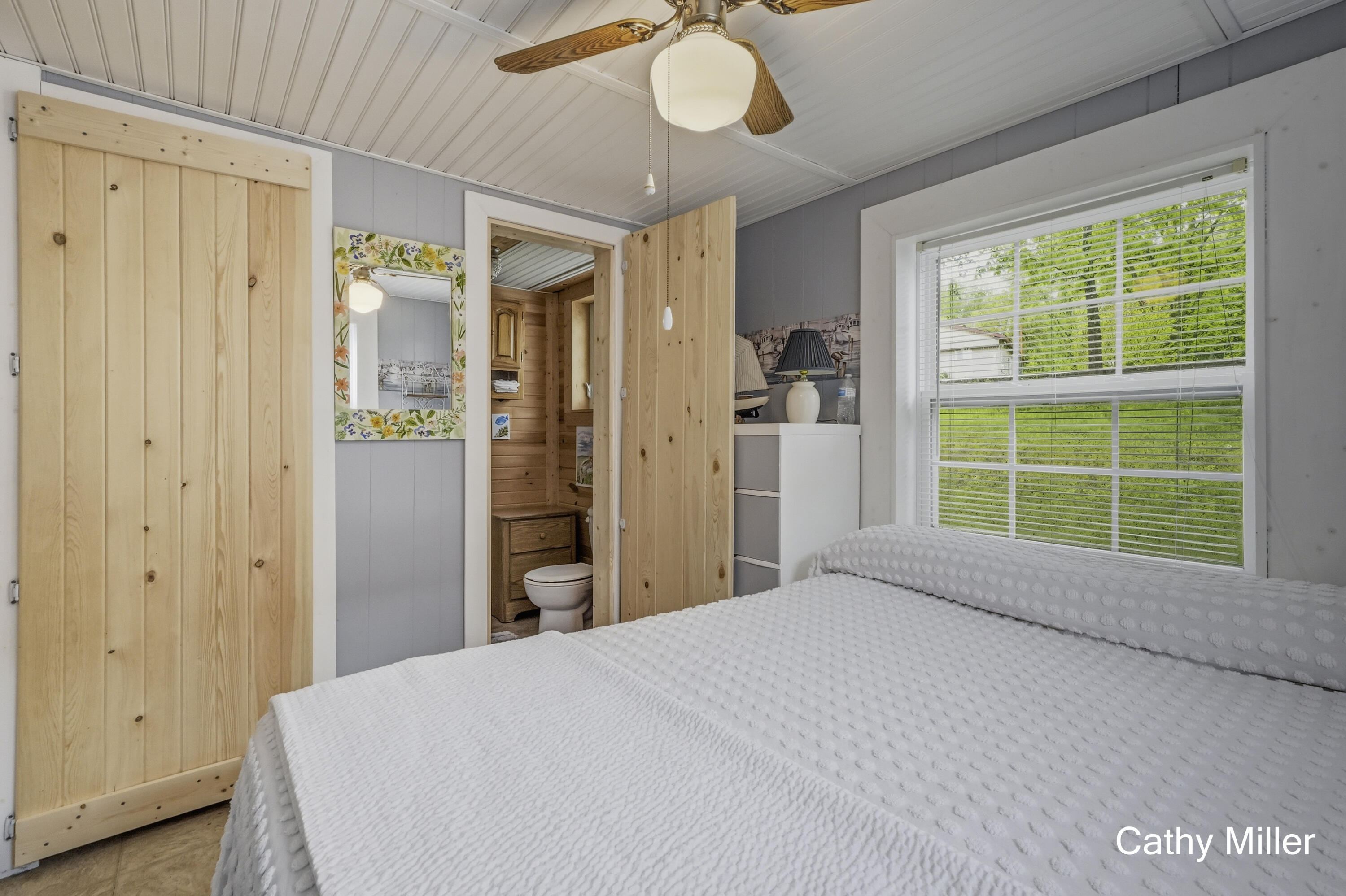 3309 Dumont Lake Drive Allegan MI 49010