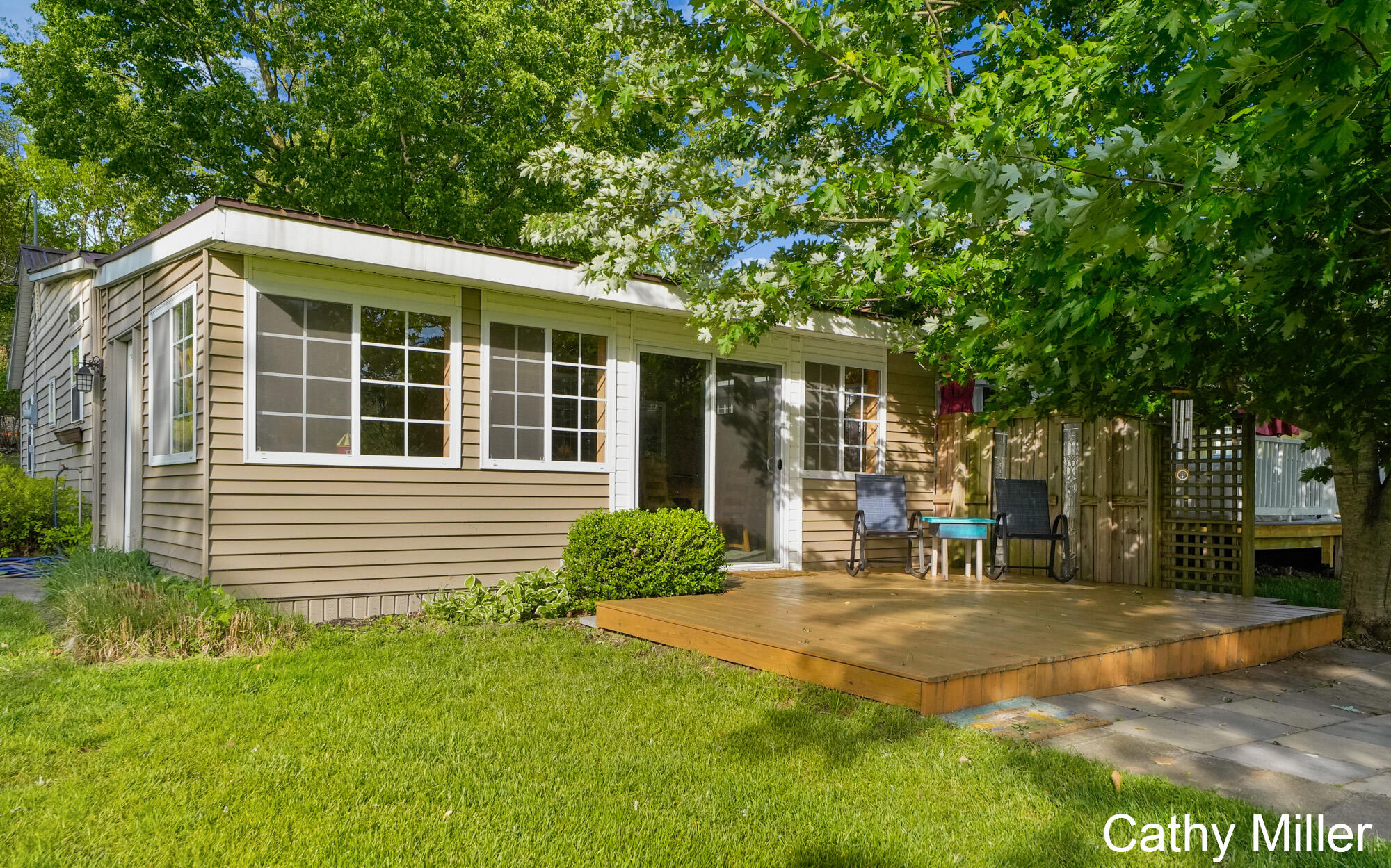 3309 Dumont Lake Drive Allegan MI 49010