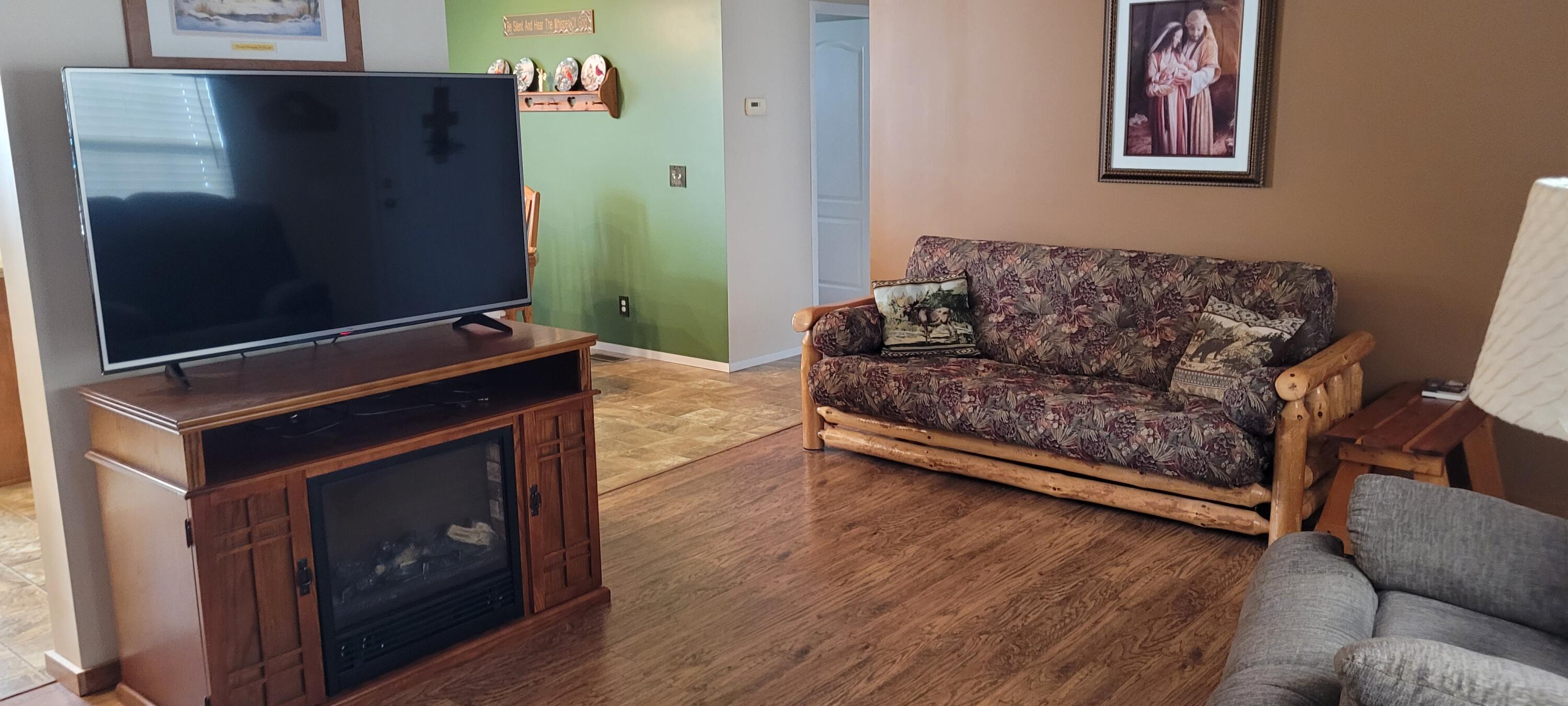 7309 White Swan Lane Ludington MI 49431