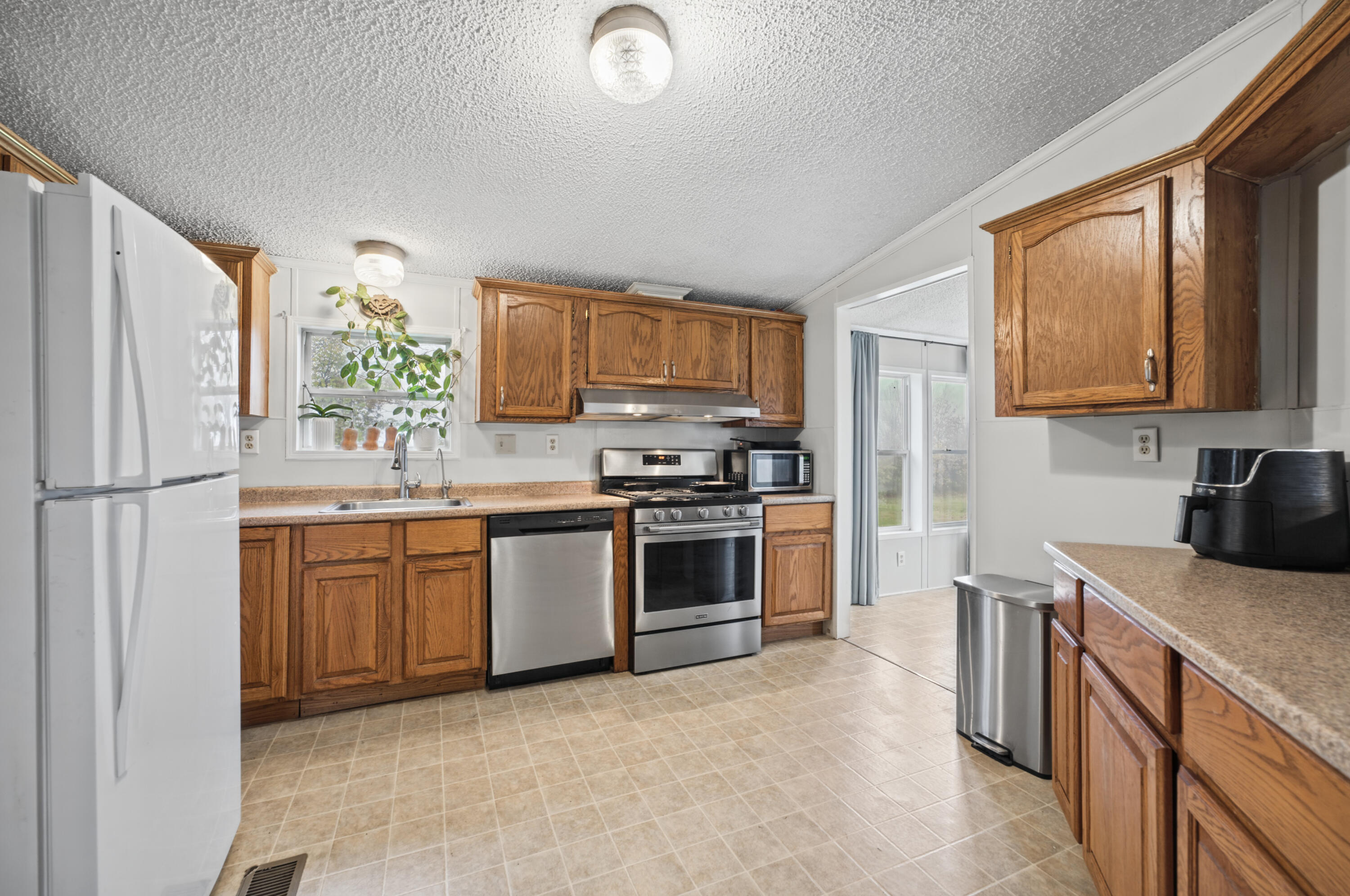 63253 8th Avenue South Haven MI 49090