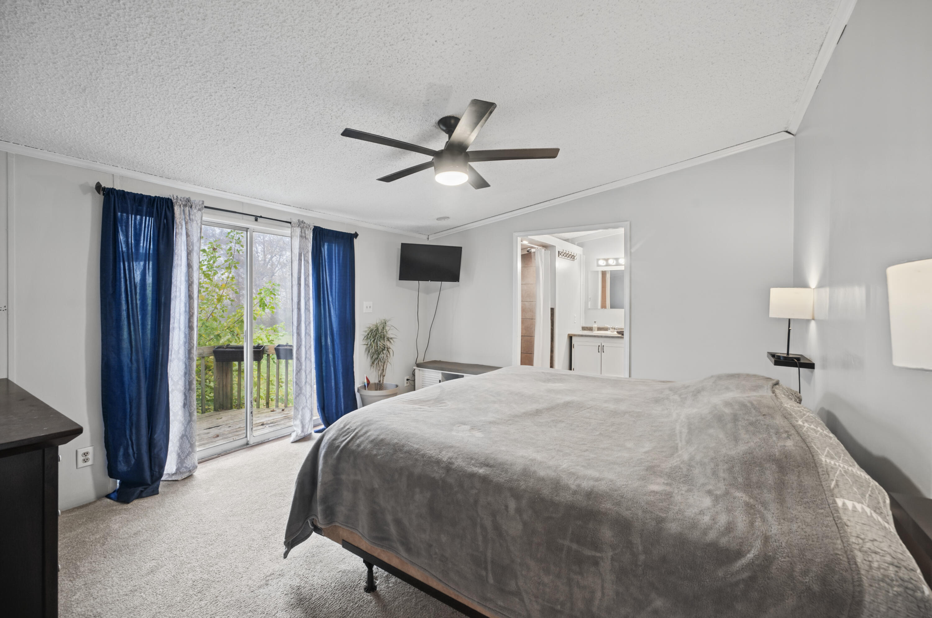 63253 8th Avenue South Haven MI 49090