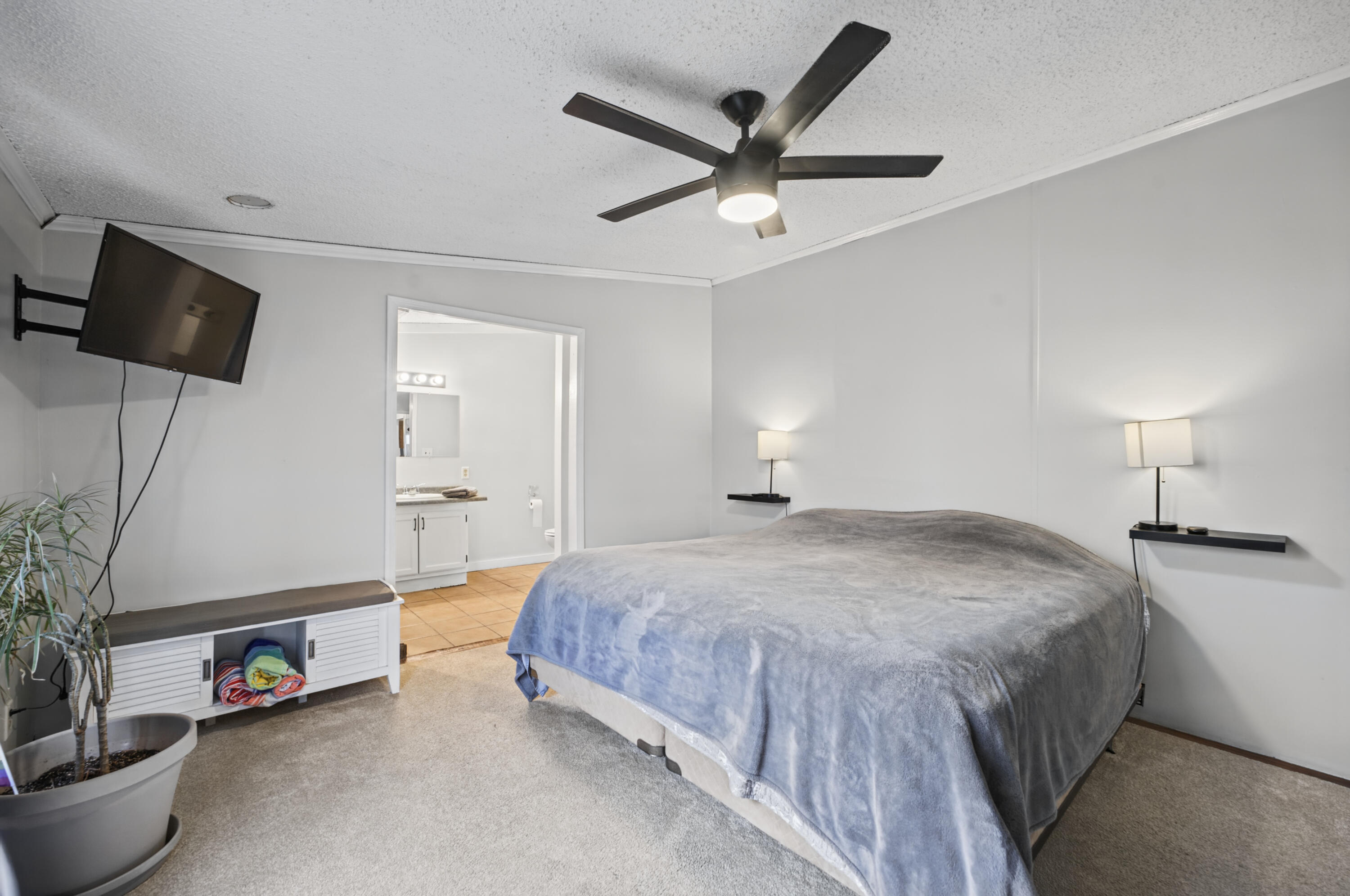63253 8th Avenue South Haven MI 49090