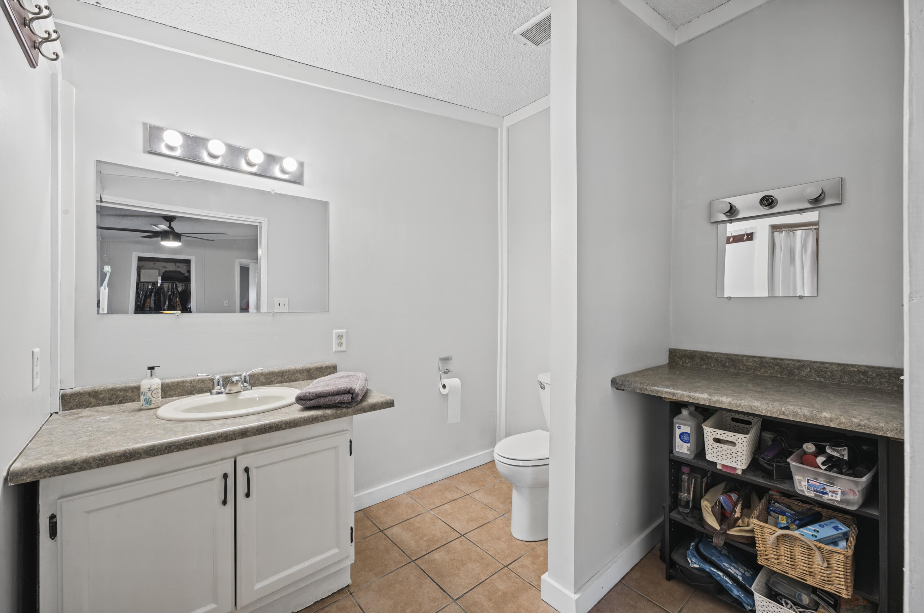 63253 8th Avenue South Haven MI 49090