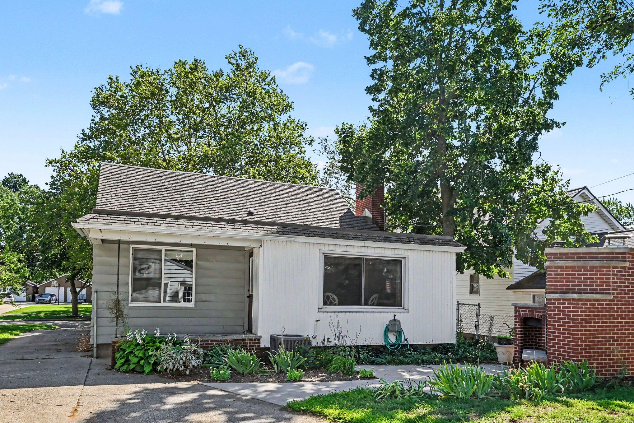 147 W 29th Street Holland MI 49423