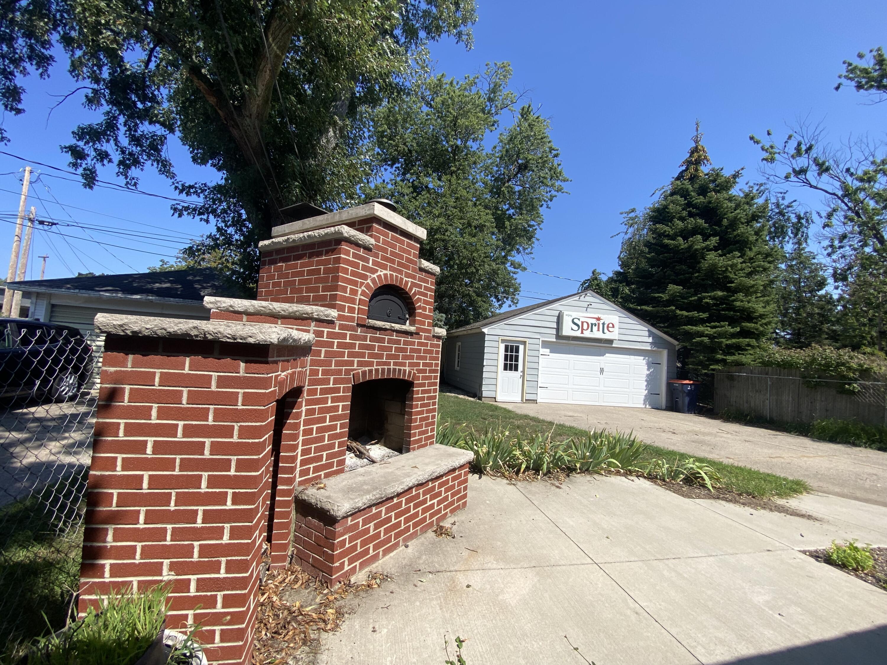 147 W 29th Street Holland MI 49423