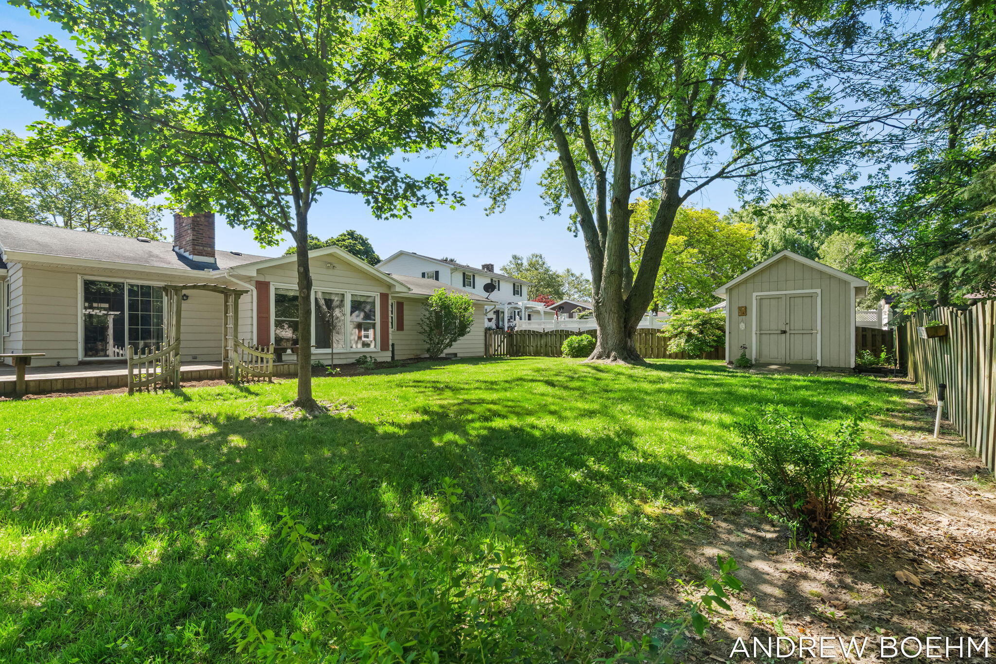 164 Euna Vista Drive Holland MI 49423