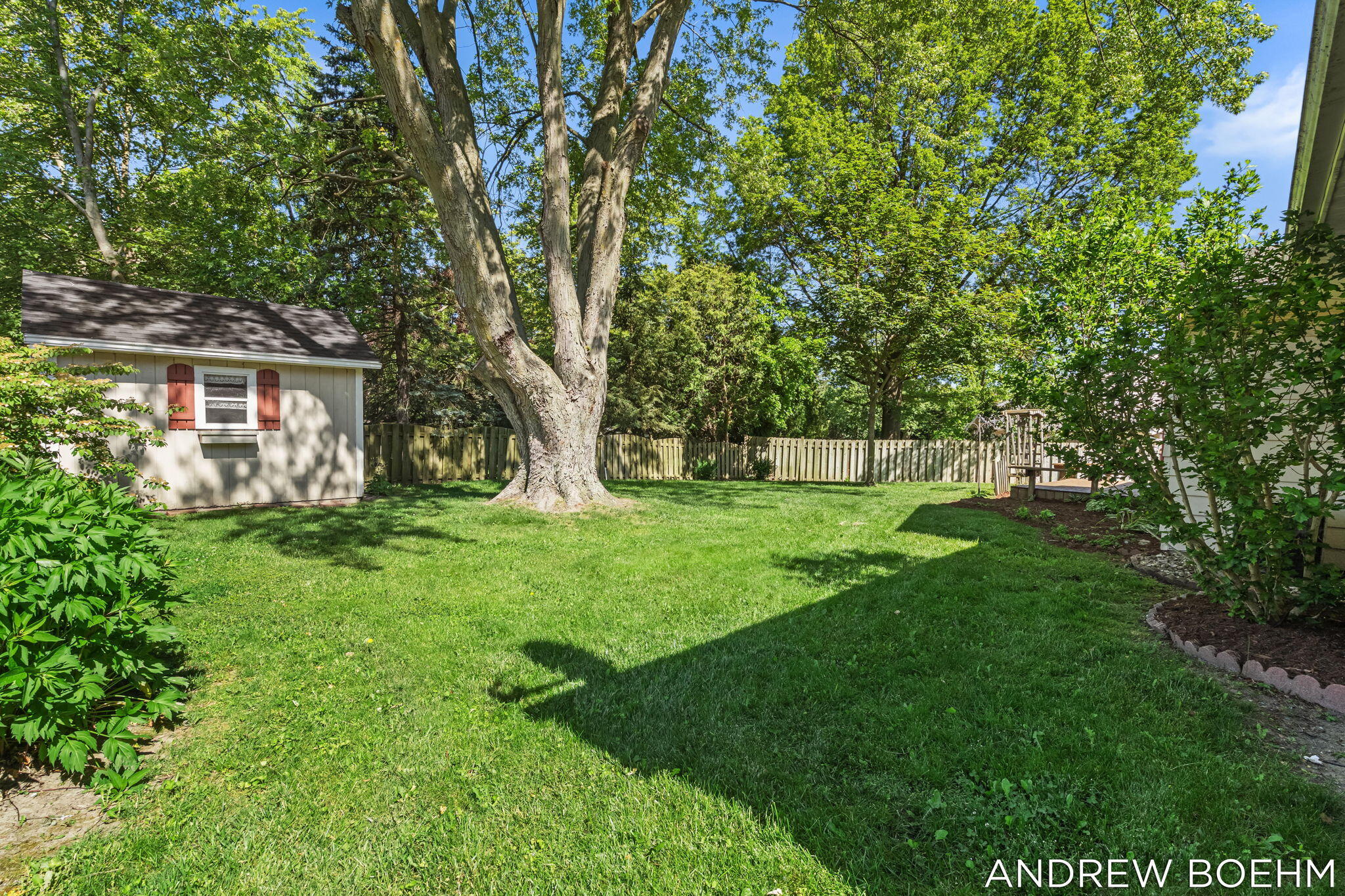 164 Euna Vista Drive Holland MI 49423