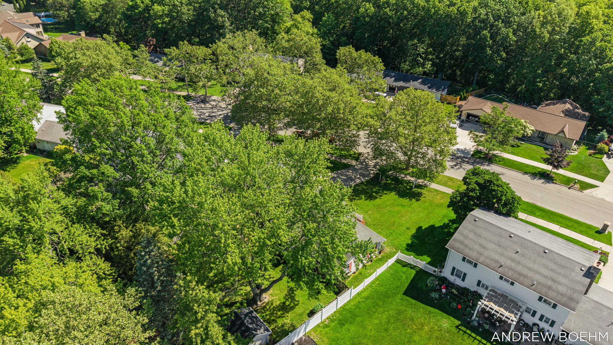 164 Euna Vista Drive Holland MI 49423