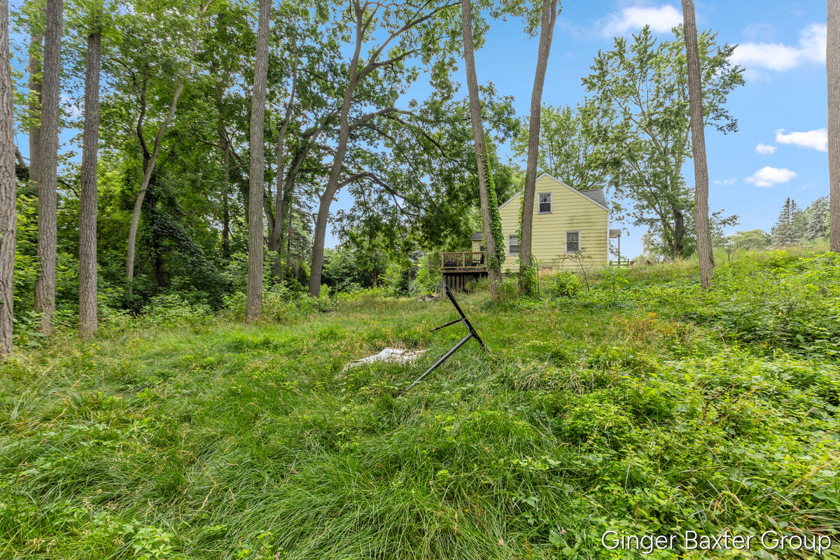 2600 Day Avenue NW Grand Rapids MI 49544