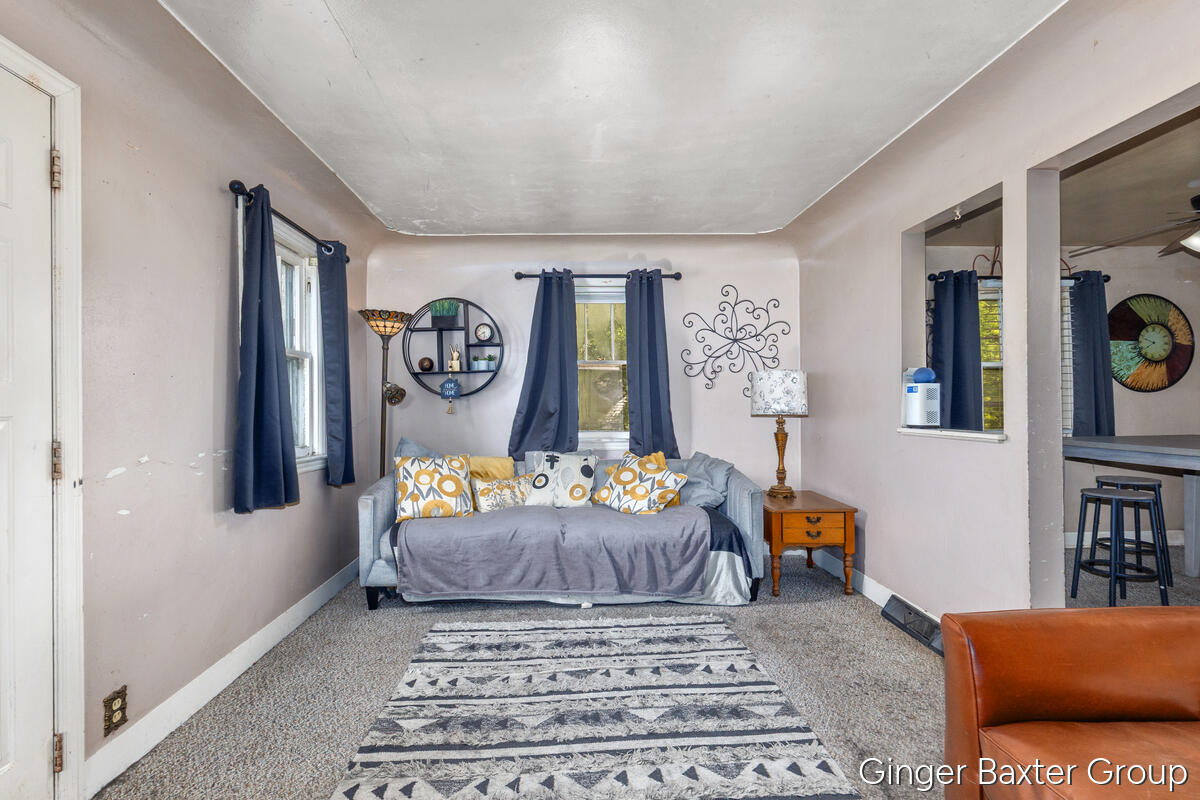 2600 Day Avenue NW Grand Rapids MI 49544