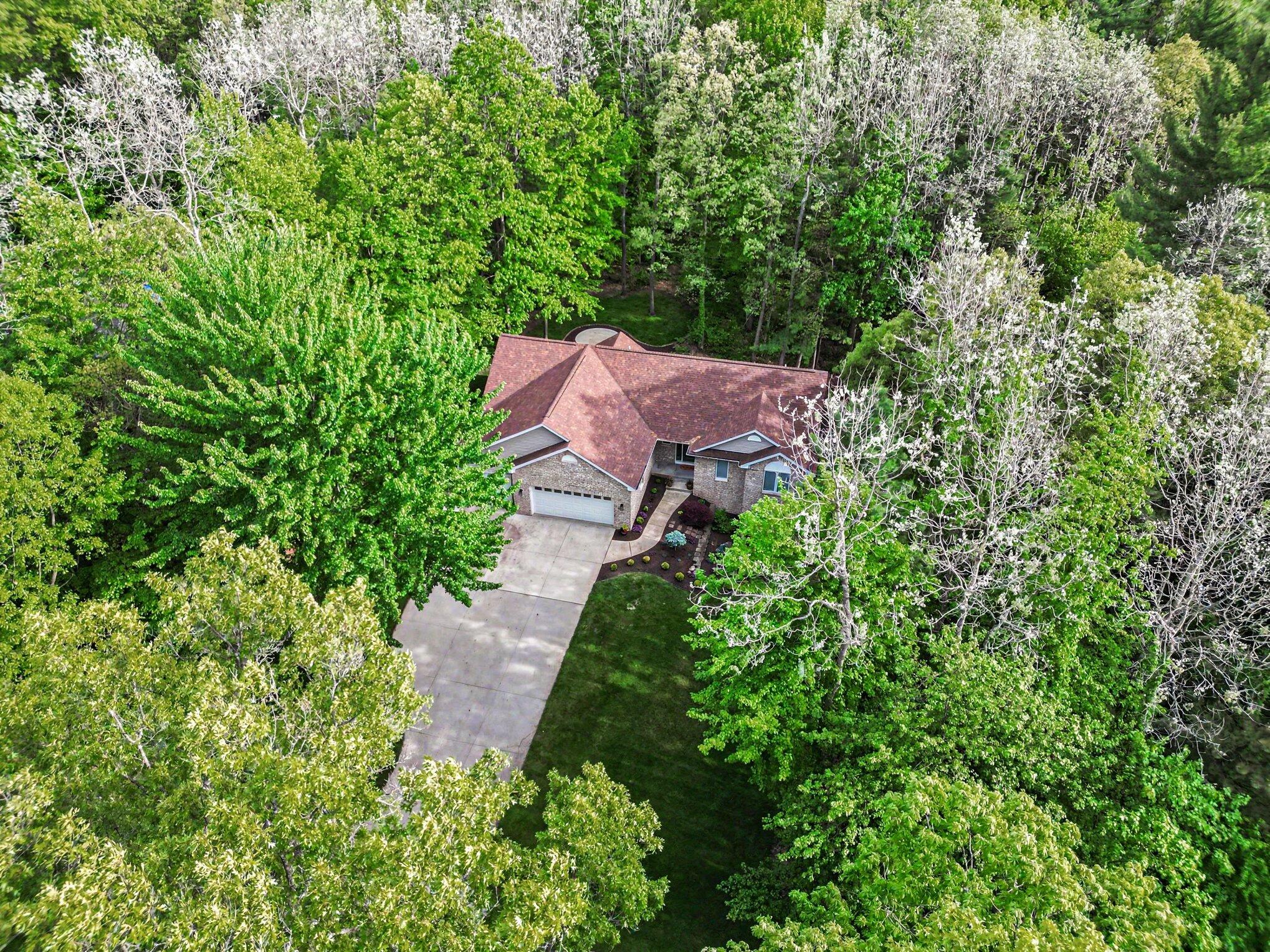 5224 Bonasa Drive NE Rockford MI 49341