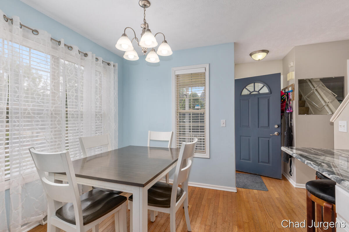 235 Olivia Court NW Grand Rapids MI 49504