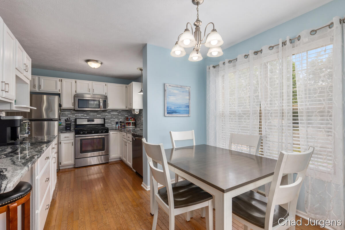 235 Olivia Court NW Grand Rapids MI 49504
