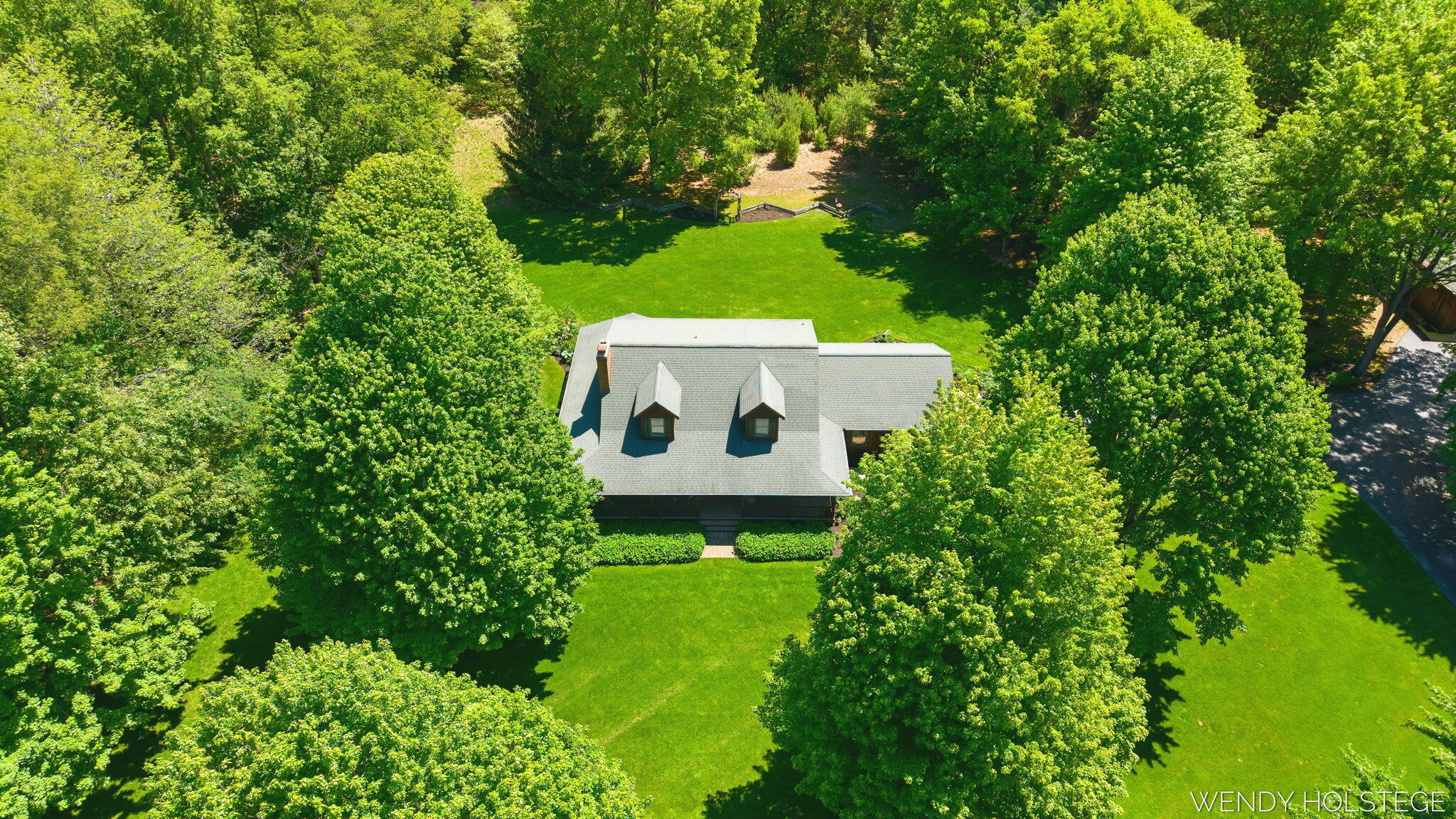 6994 Frontier Drive West Olive MI 49460