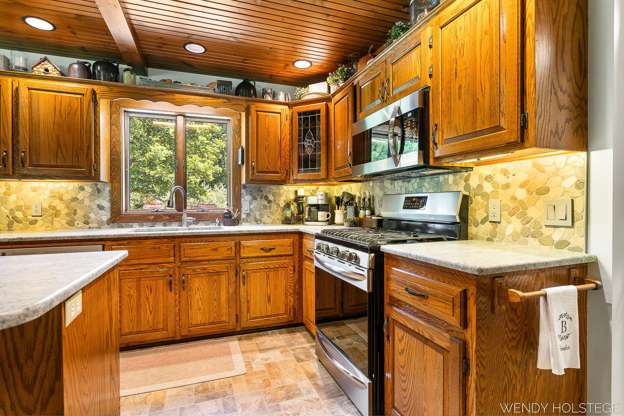 6994 Frontier Drive West Olive MI 49460