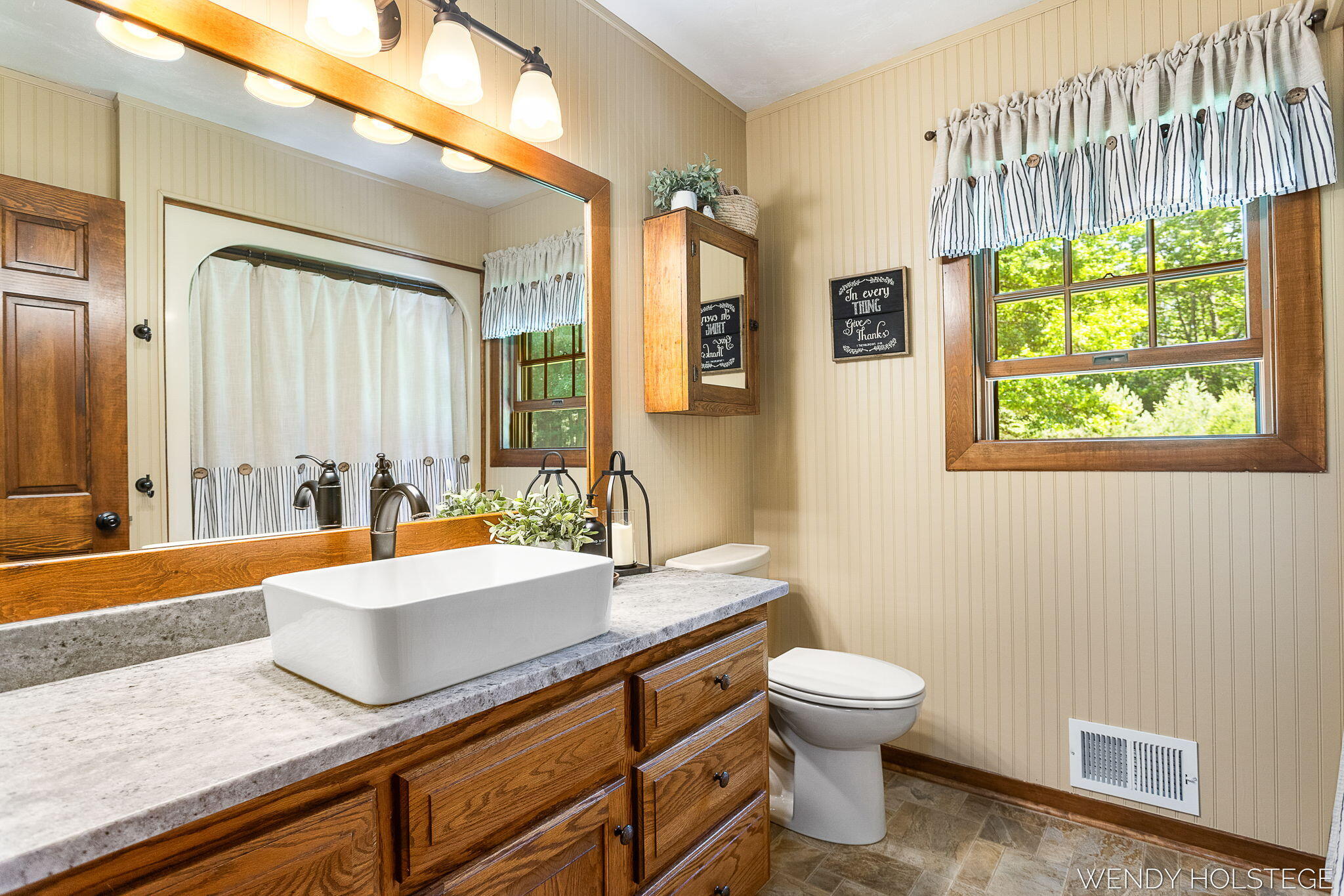 6994 Frontier Drive West Olive MI 49460