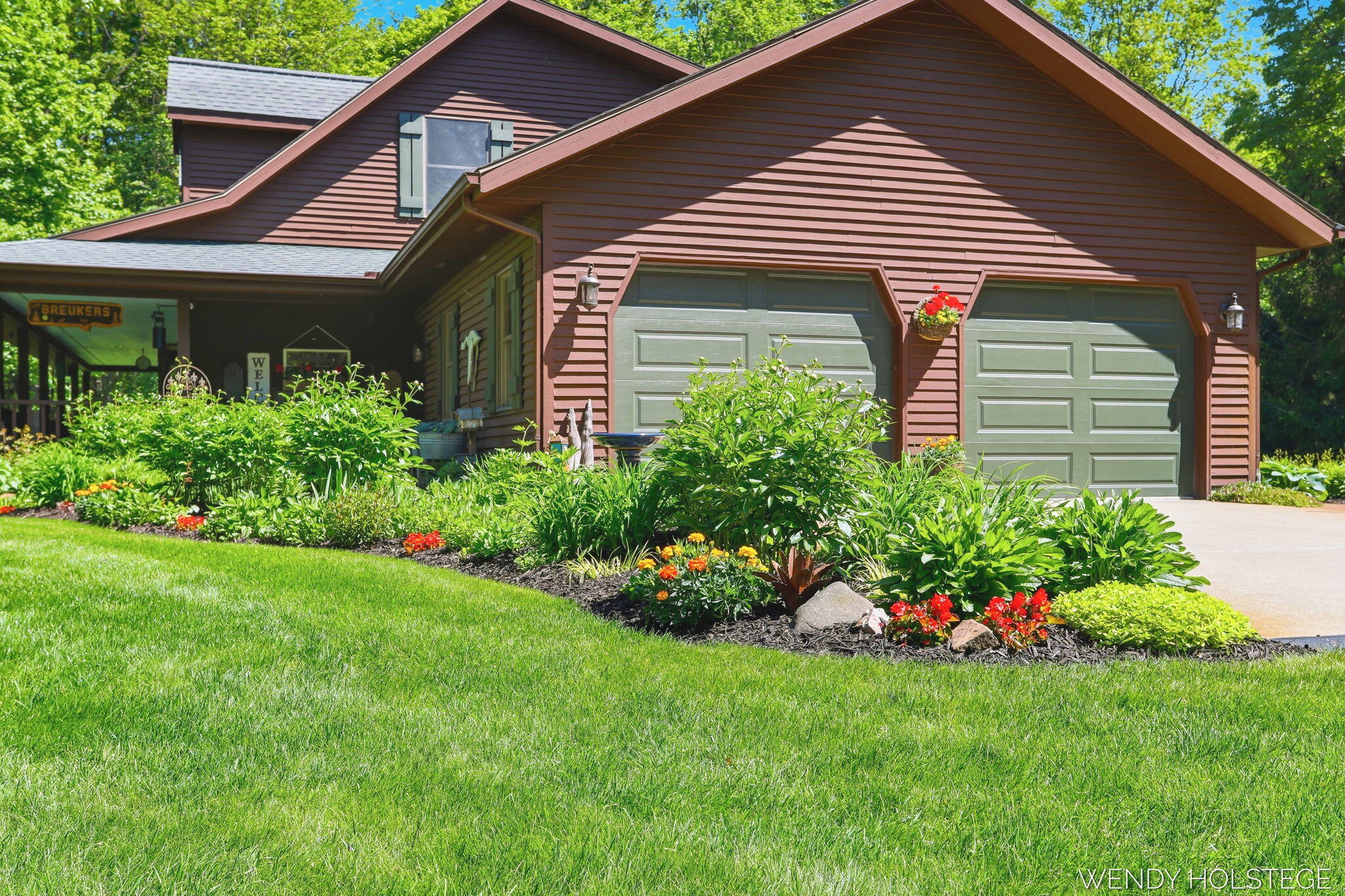 6994 Frontier Drive West Olive MI 49460