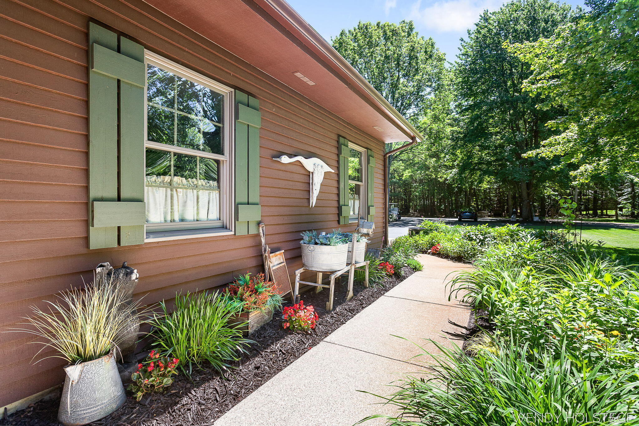 6994 Frontier Drive West Olive MI 49460