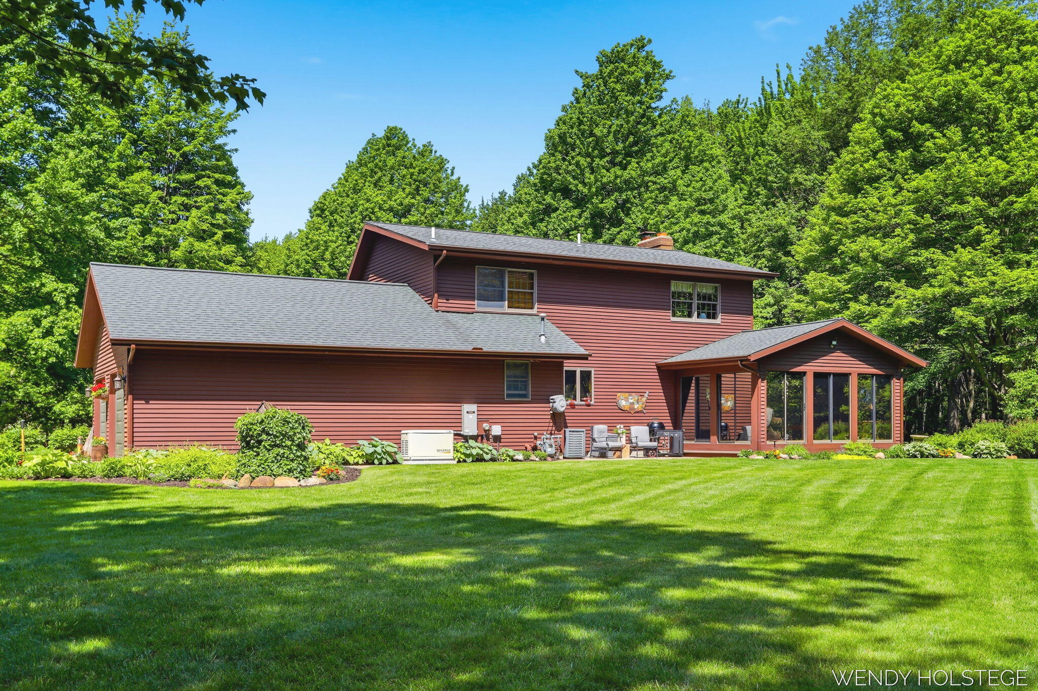 6994 Frontier Drive West Olive MI 49460
