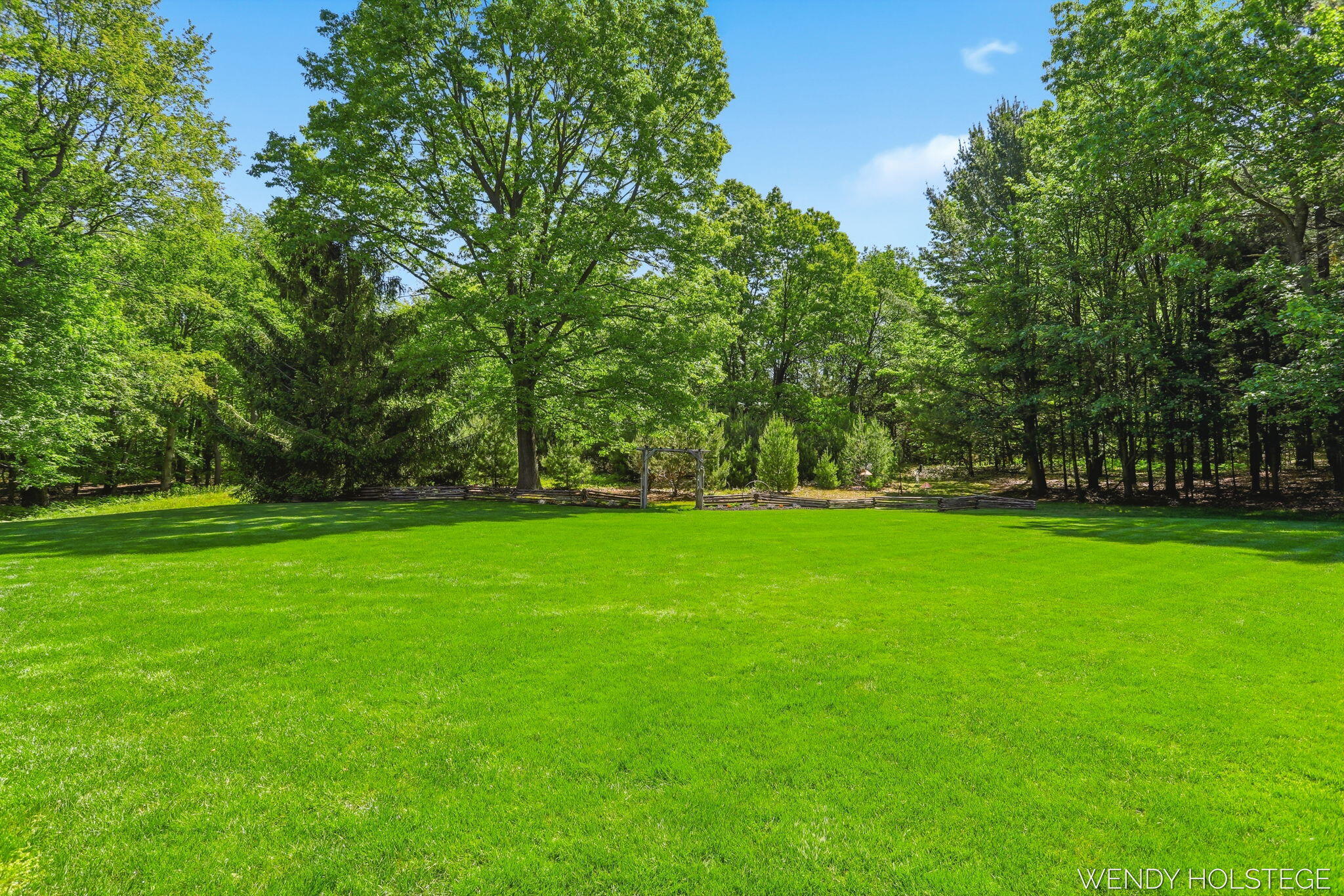 6994 Frontier Drive West Olive MI 49460