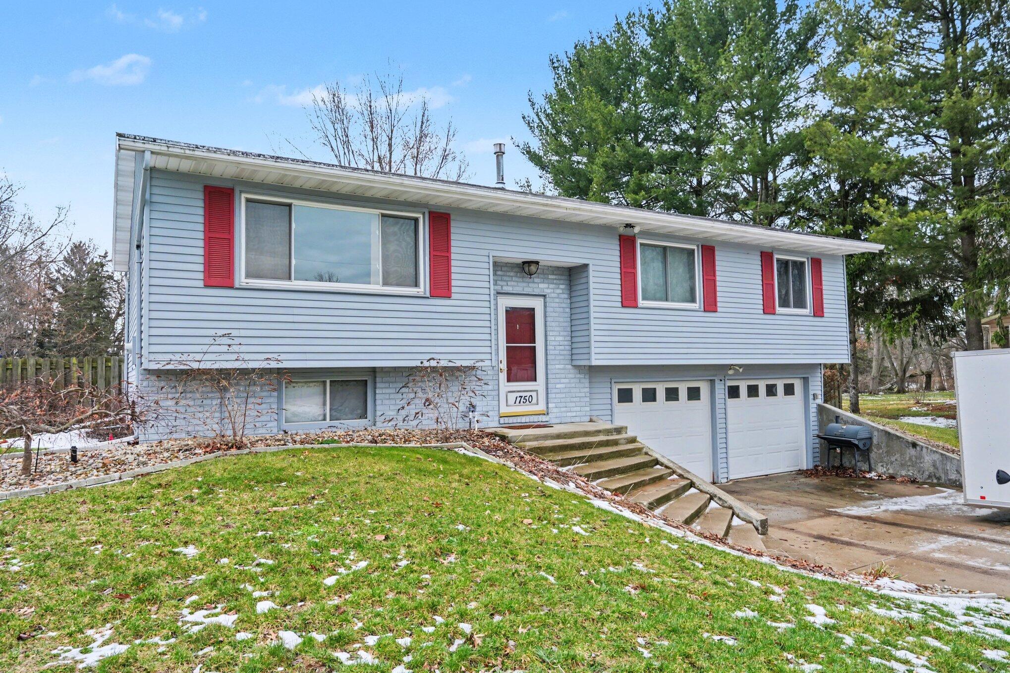 1750 Poplar Path Stevensville MI 49127
