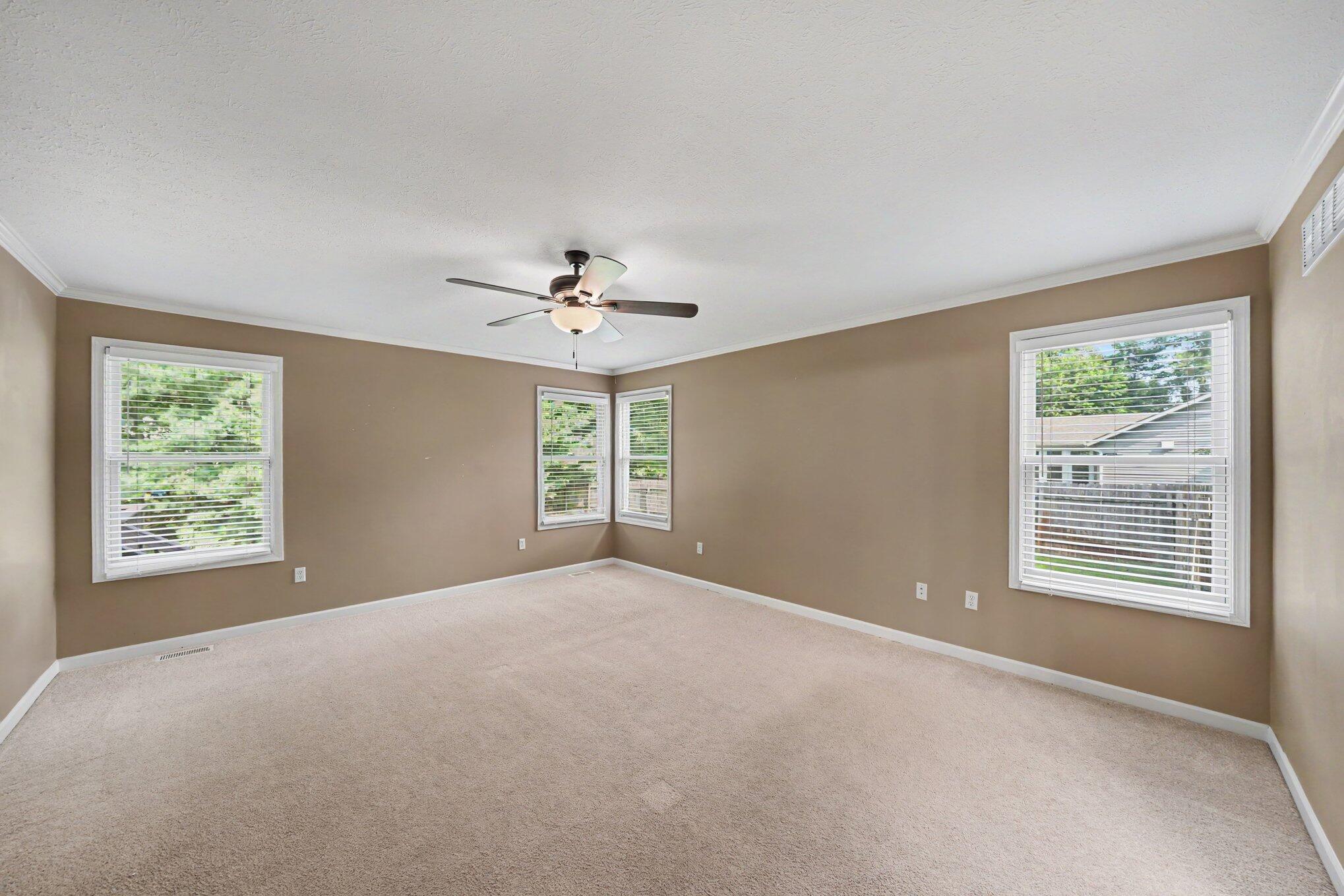 69862 Roy Drive Edwardsburg MI 49112