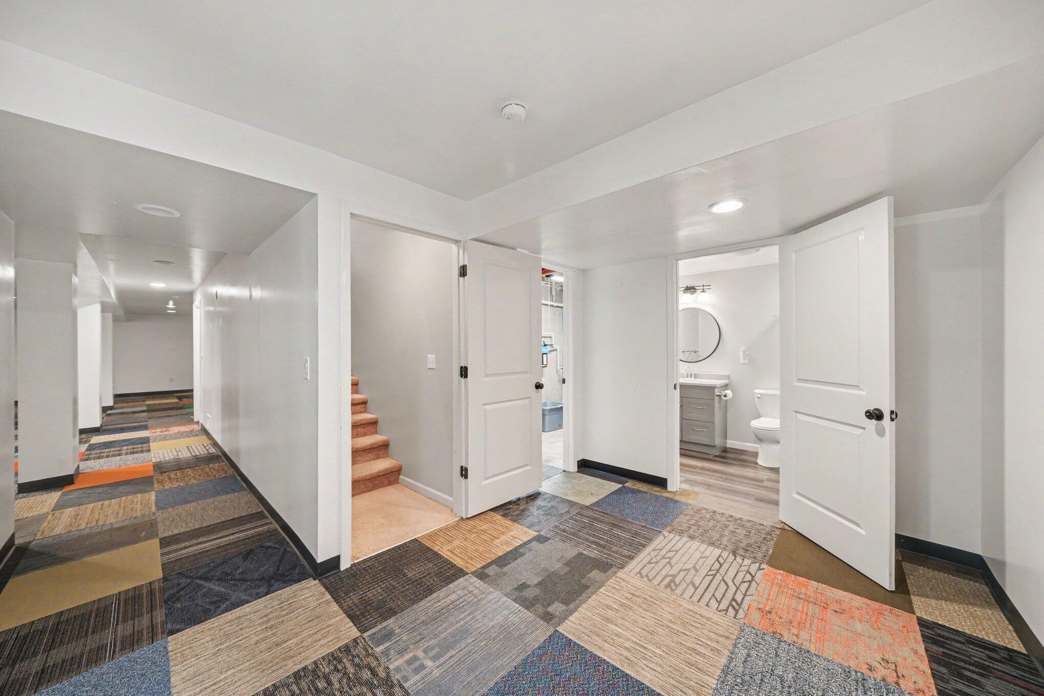 69862 Roy Drive Edwardsburg MI 49112